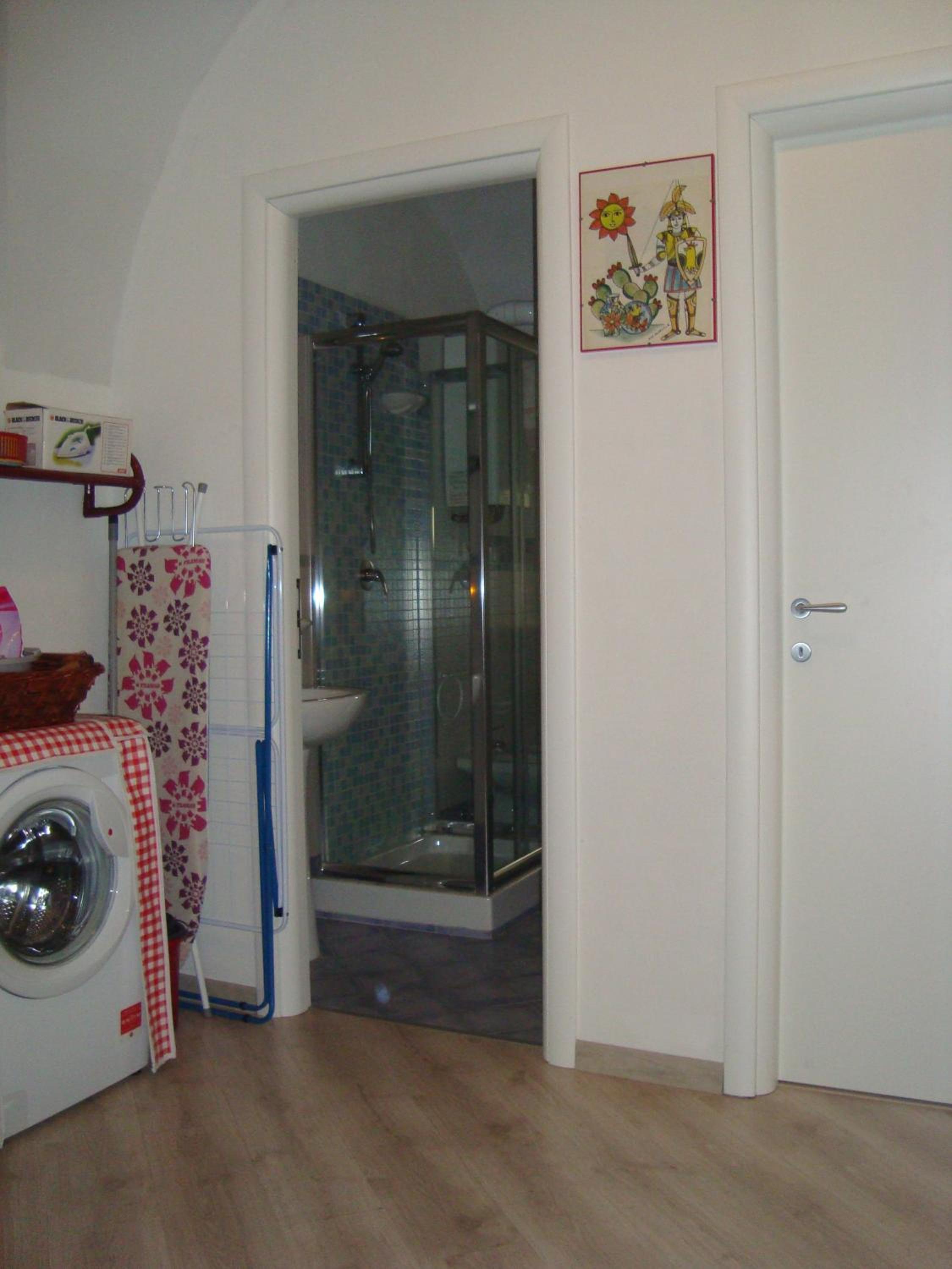 Comfort Apartment - Photo 14