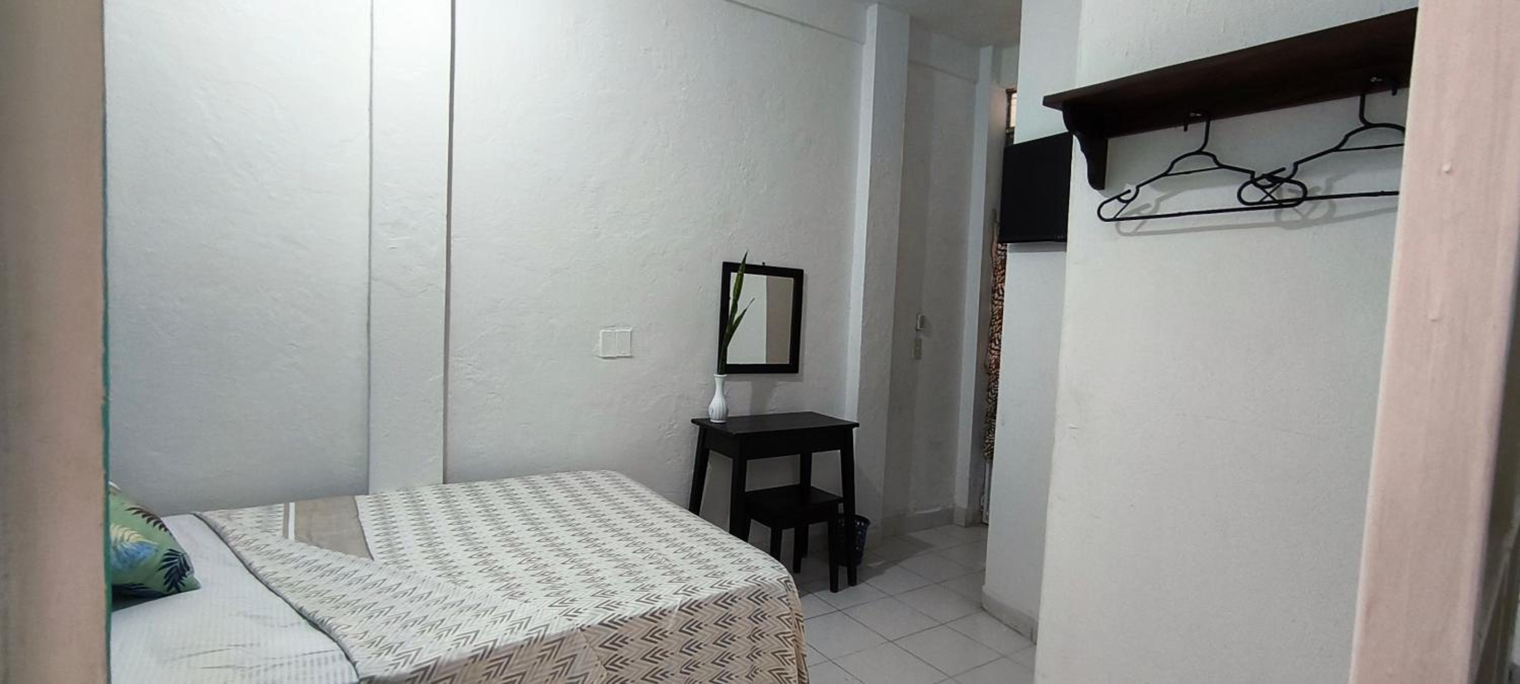 Double Room with Private Bathroom photo 2