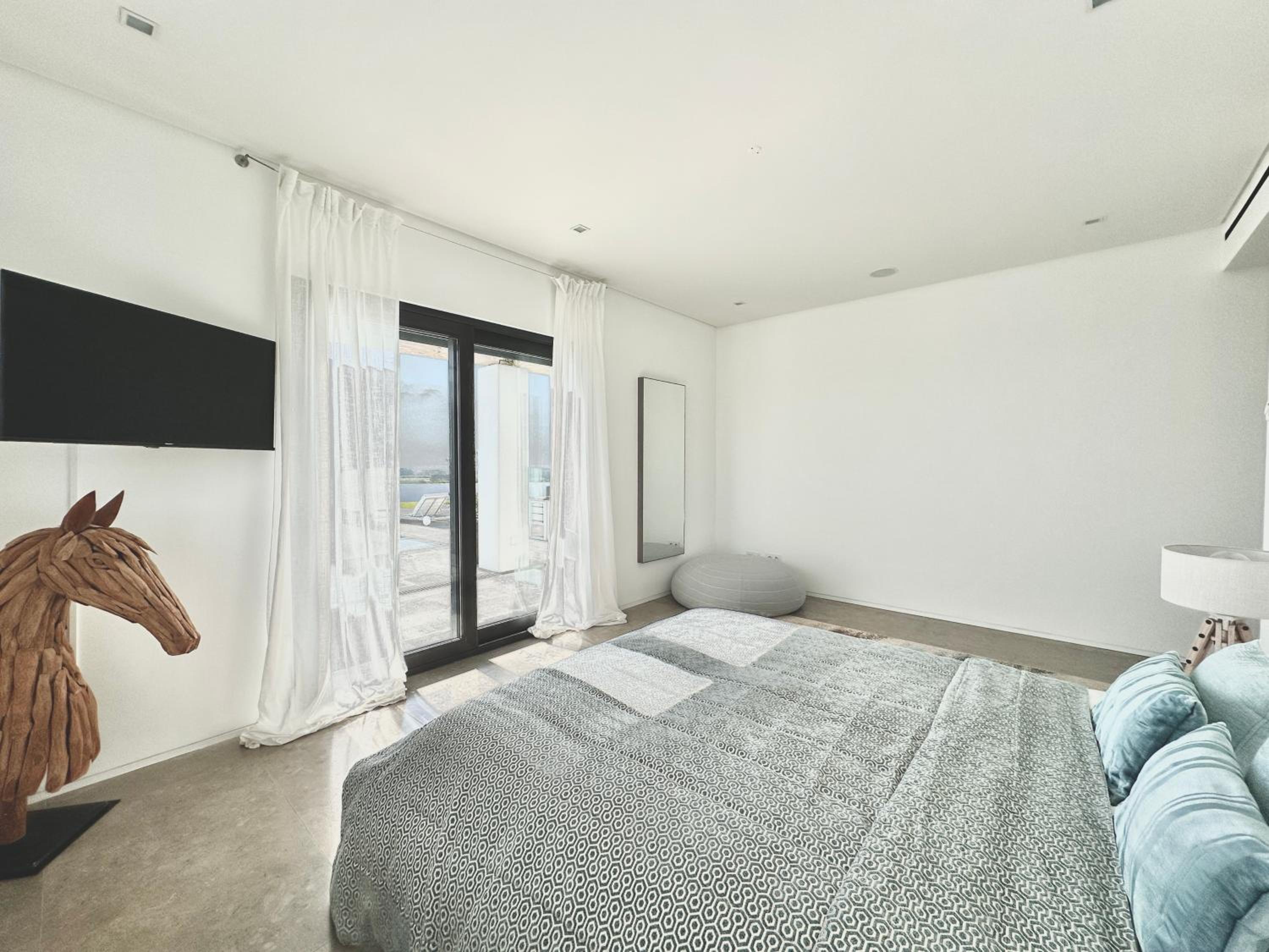 Deluxe Double Room with Sea View photo 3