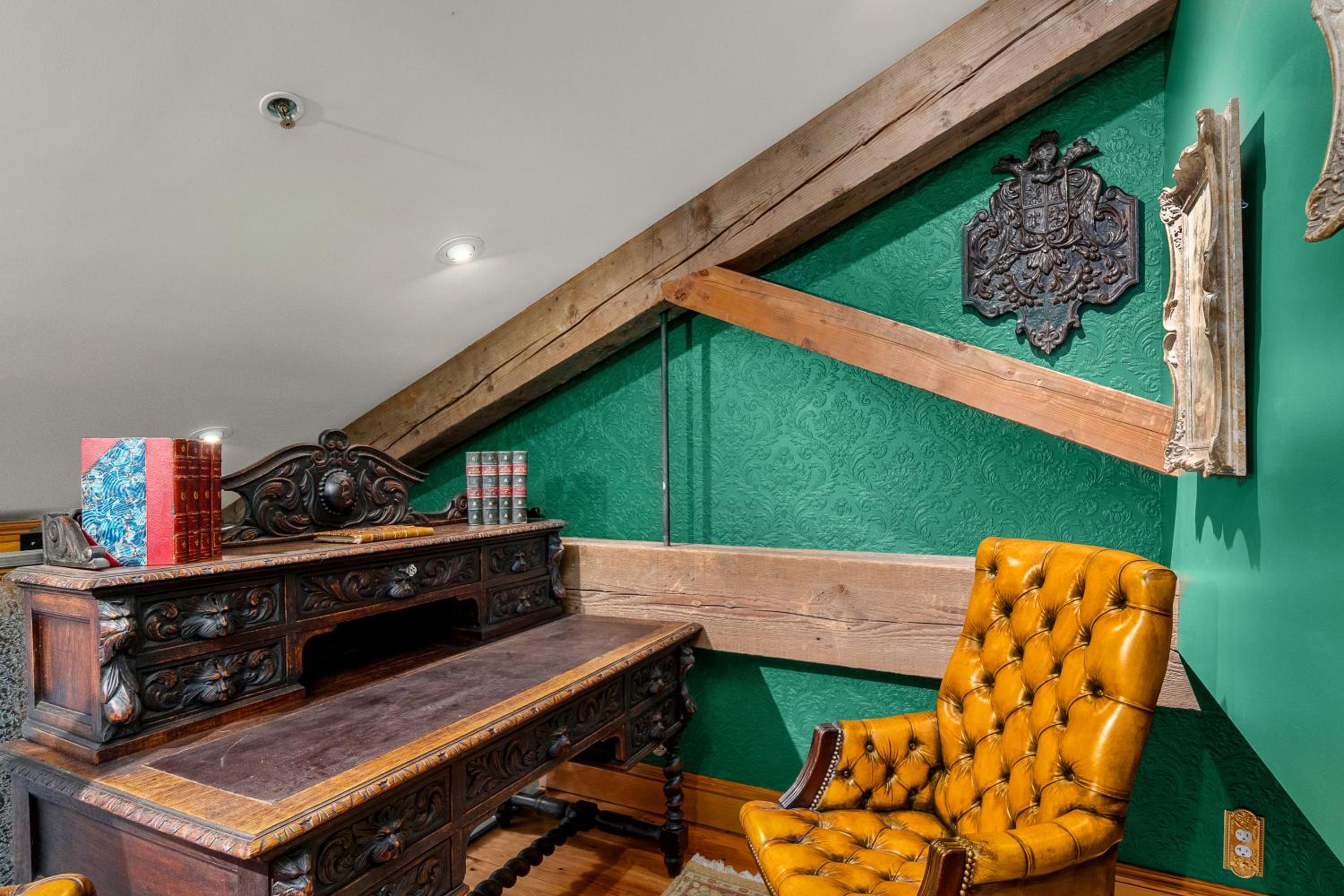 Junior Suite with Balcony photo 2