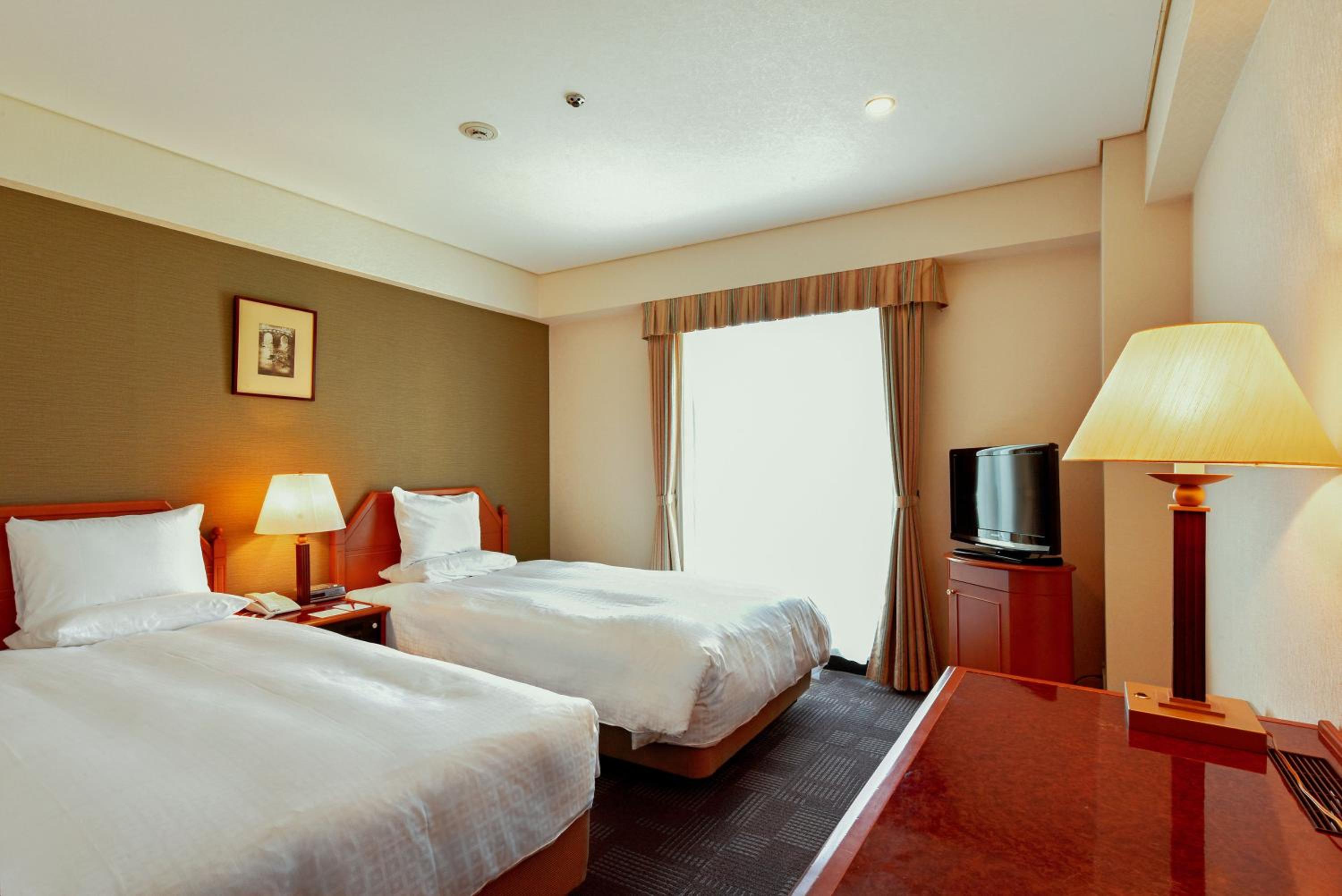Standard Room with Two Single Beds - Photo 2