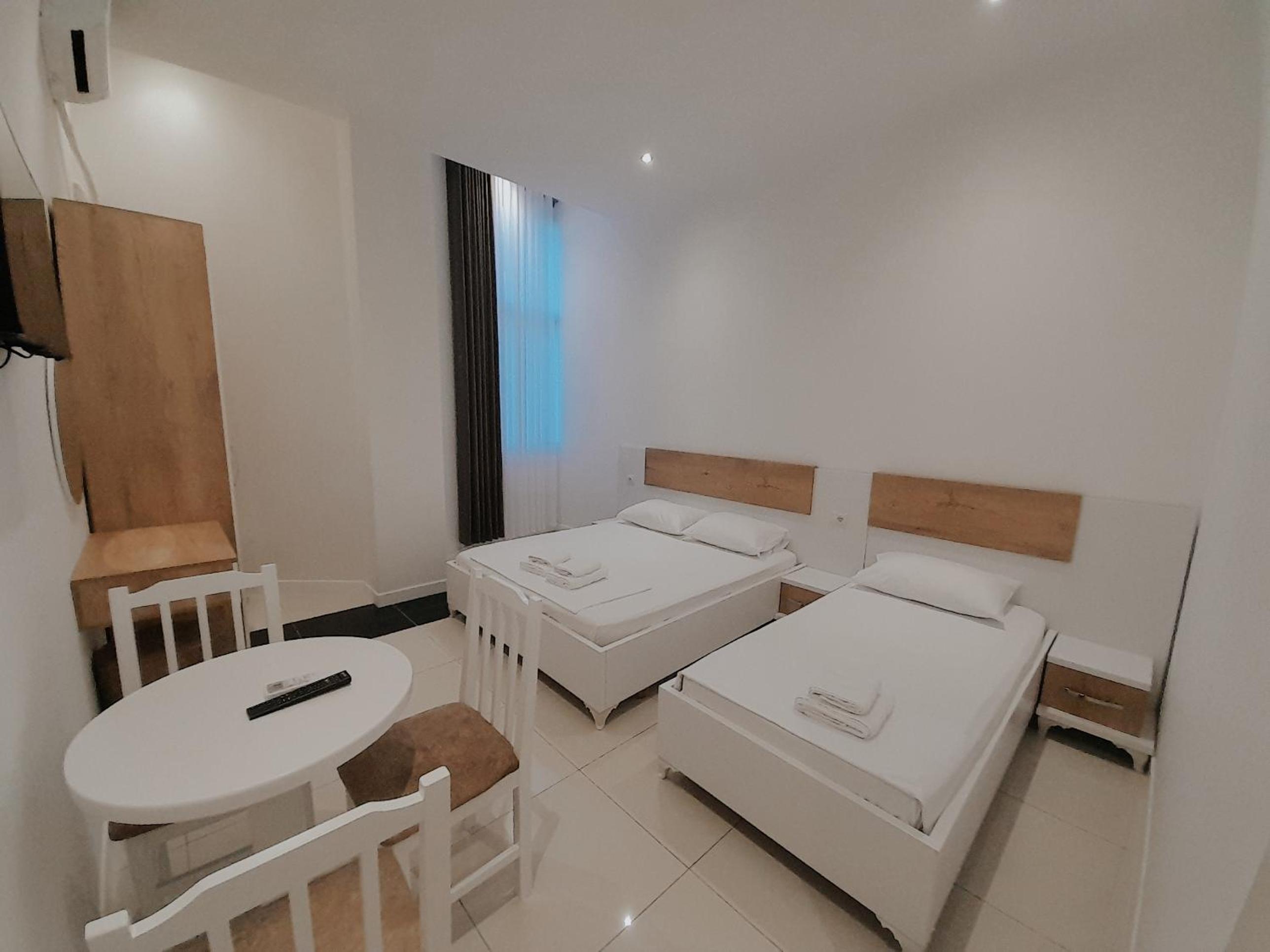 Triple Room with Garden View