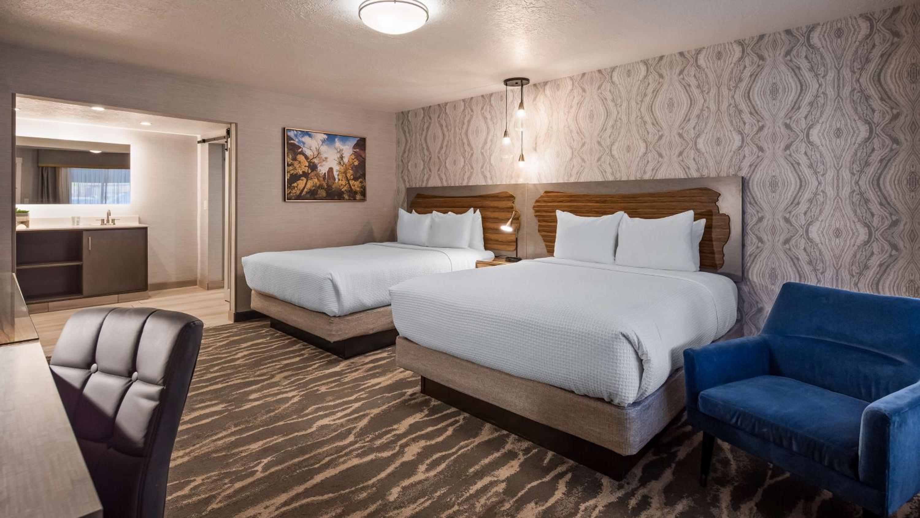 Queen Room with Two Queen Beds - Photo 1