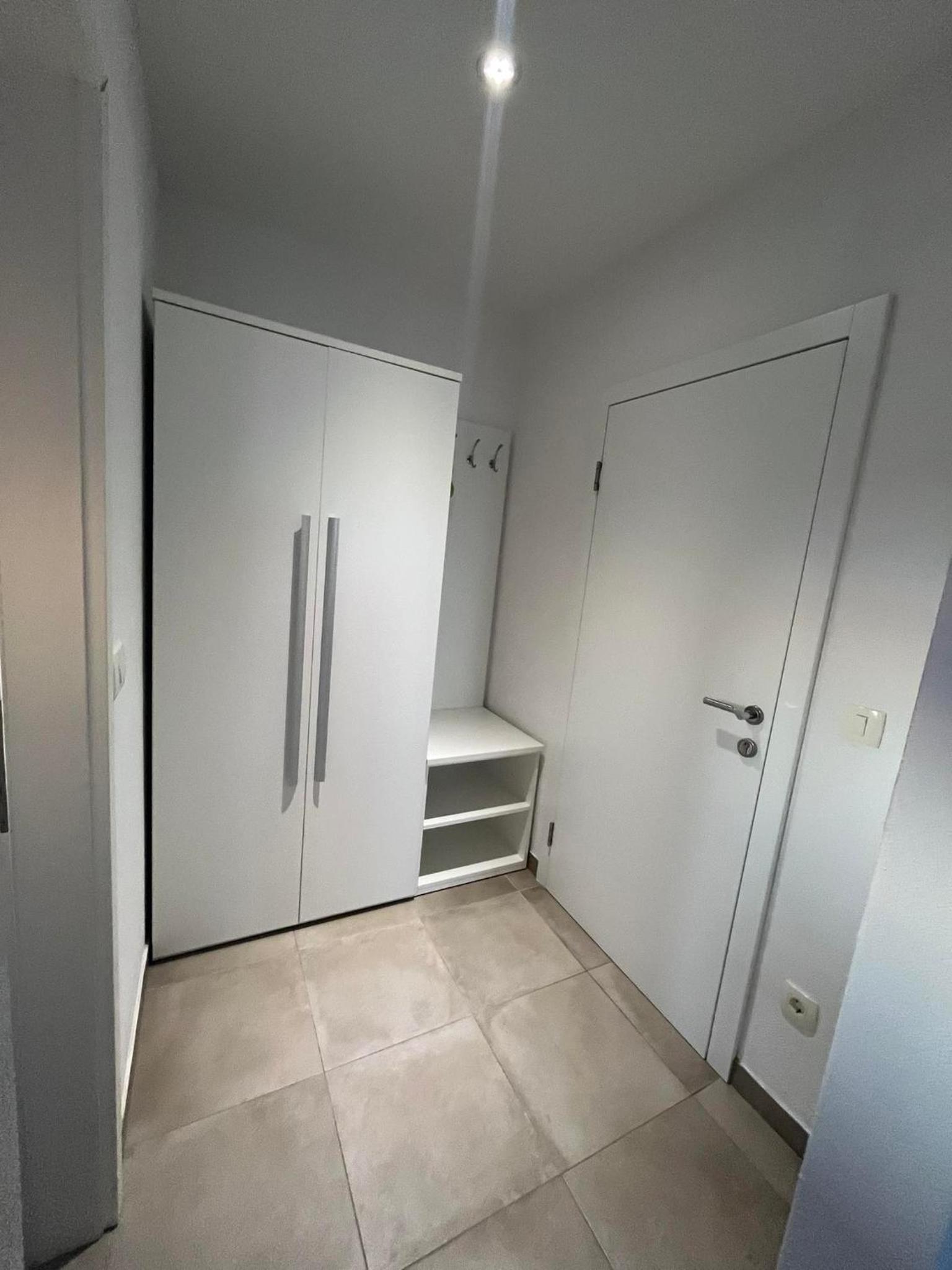 Large Double Room photo 1