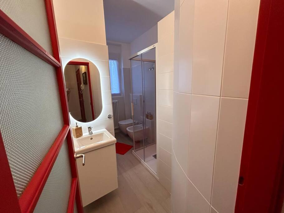 Two-Bedroom Apartment with Balcony photo 3