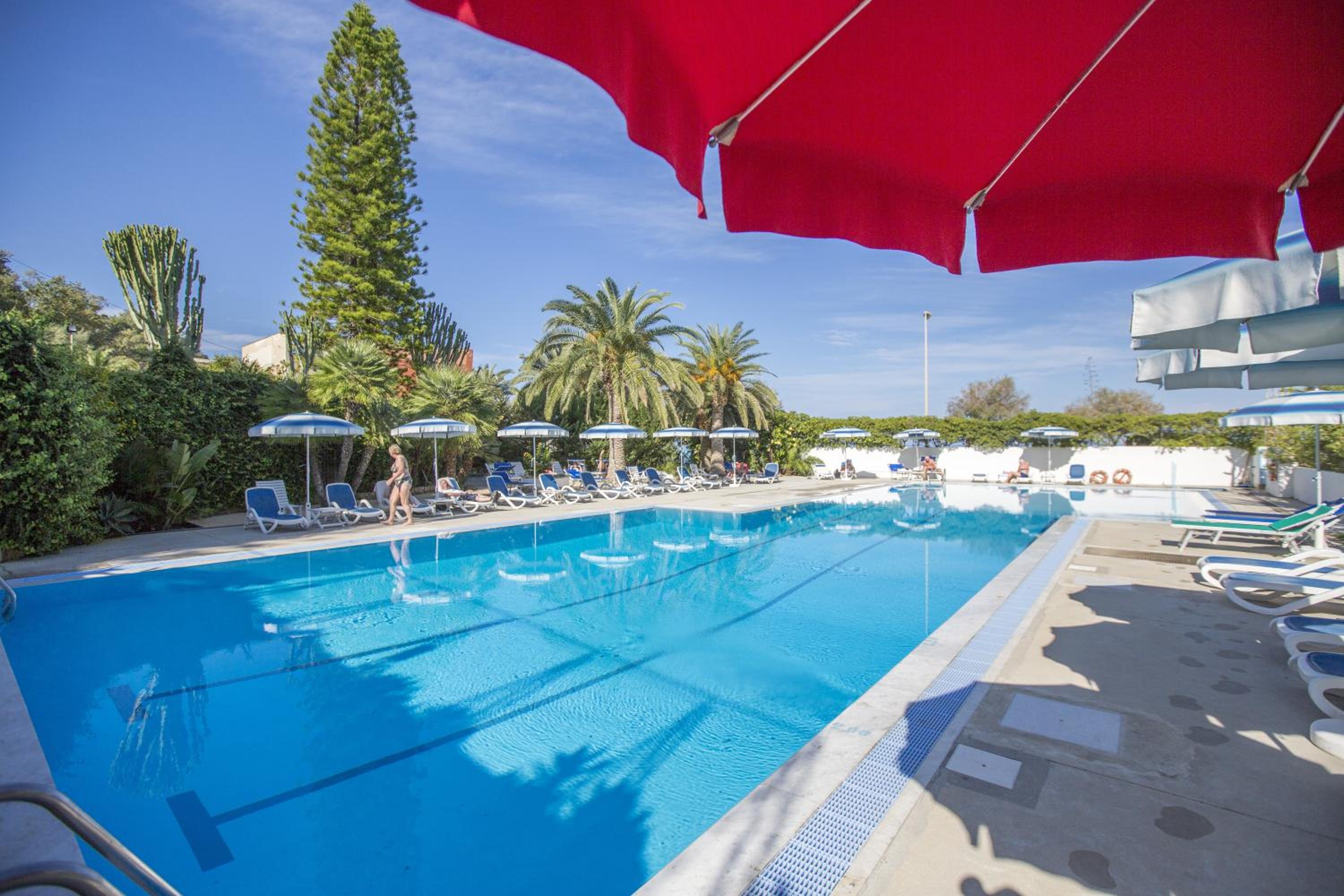 Room with Balcony and Pool View - Photo 2