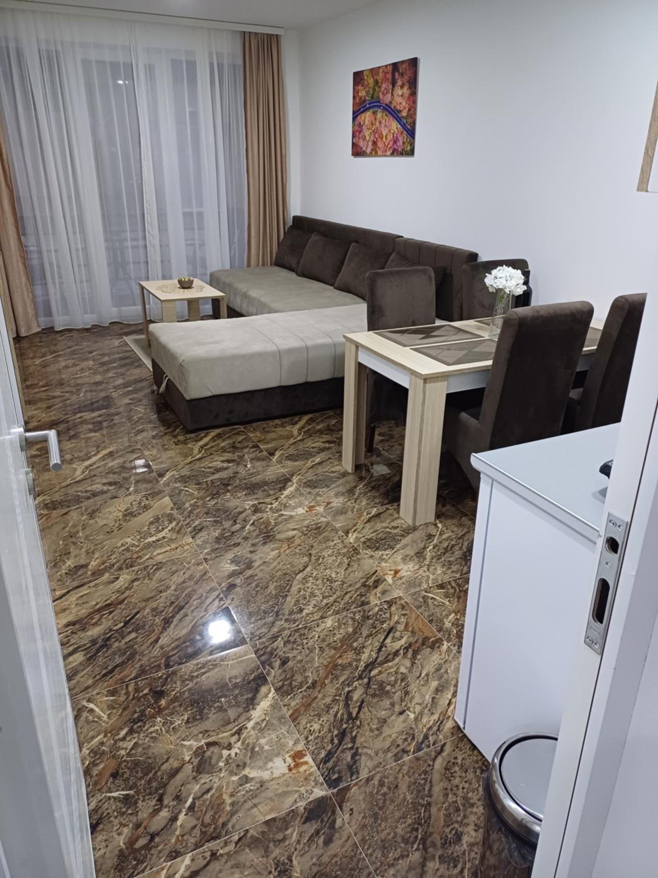 Apartment - Ground Floor photo 1
