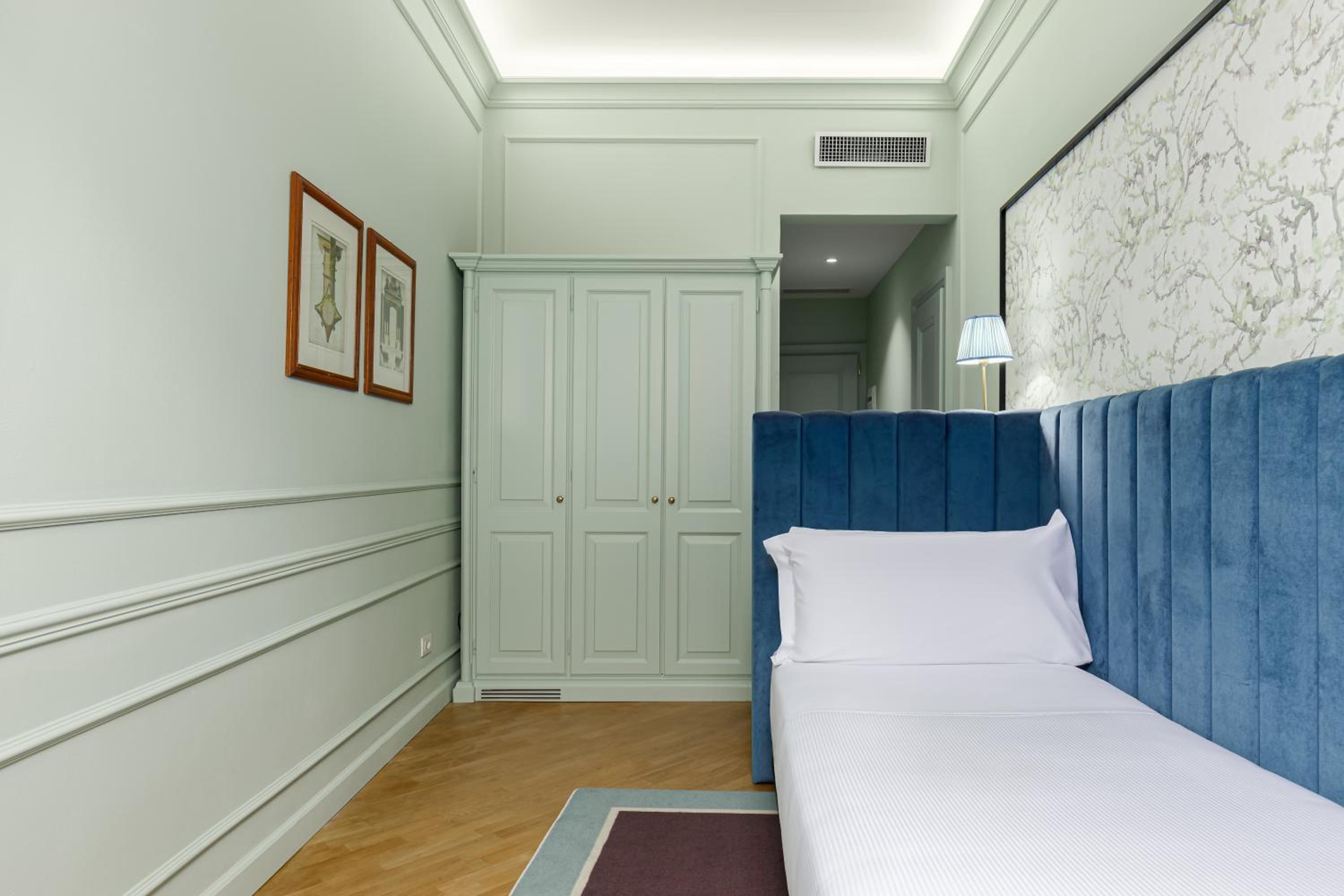 Single Room photo 3