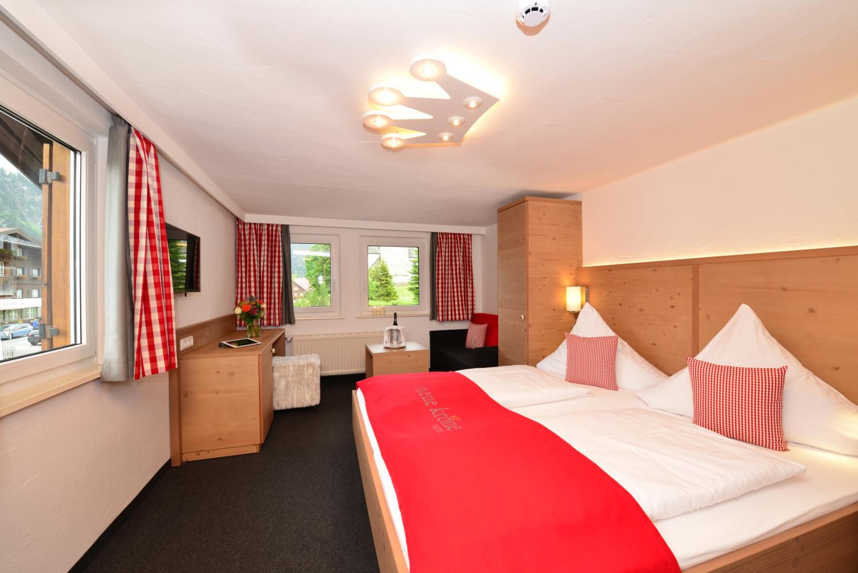 Standard Double Room - Photo 4