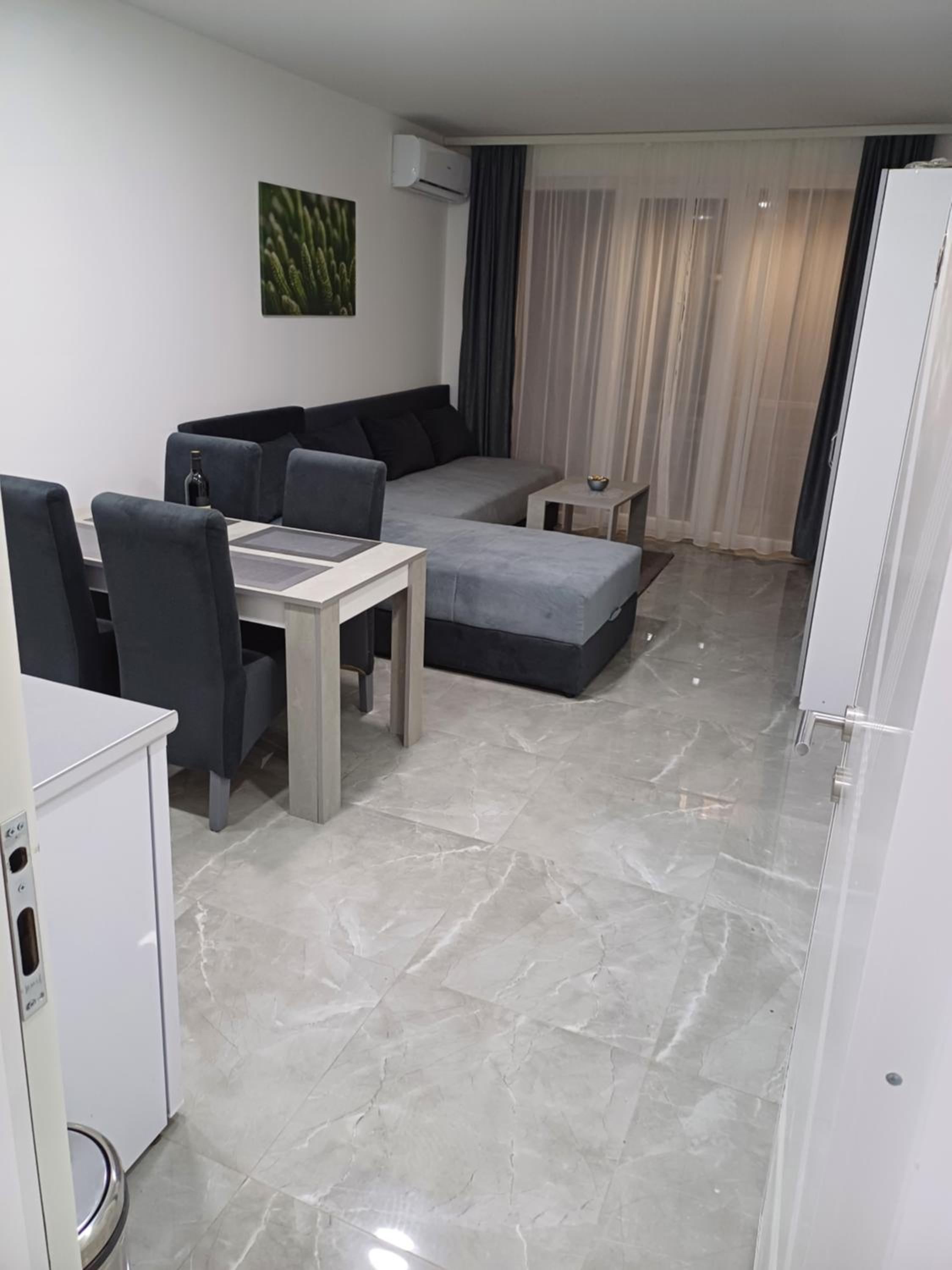 Apartment - Ground Floor photo 1