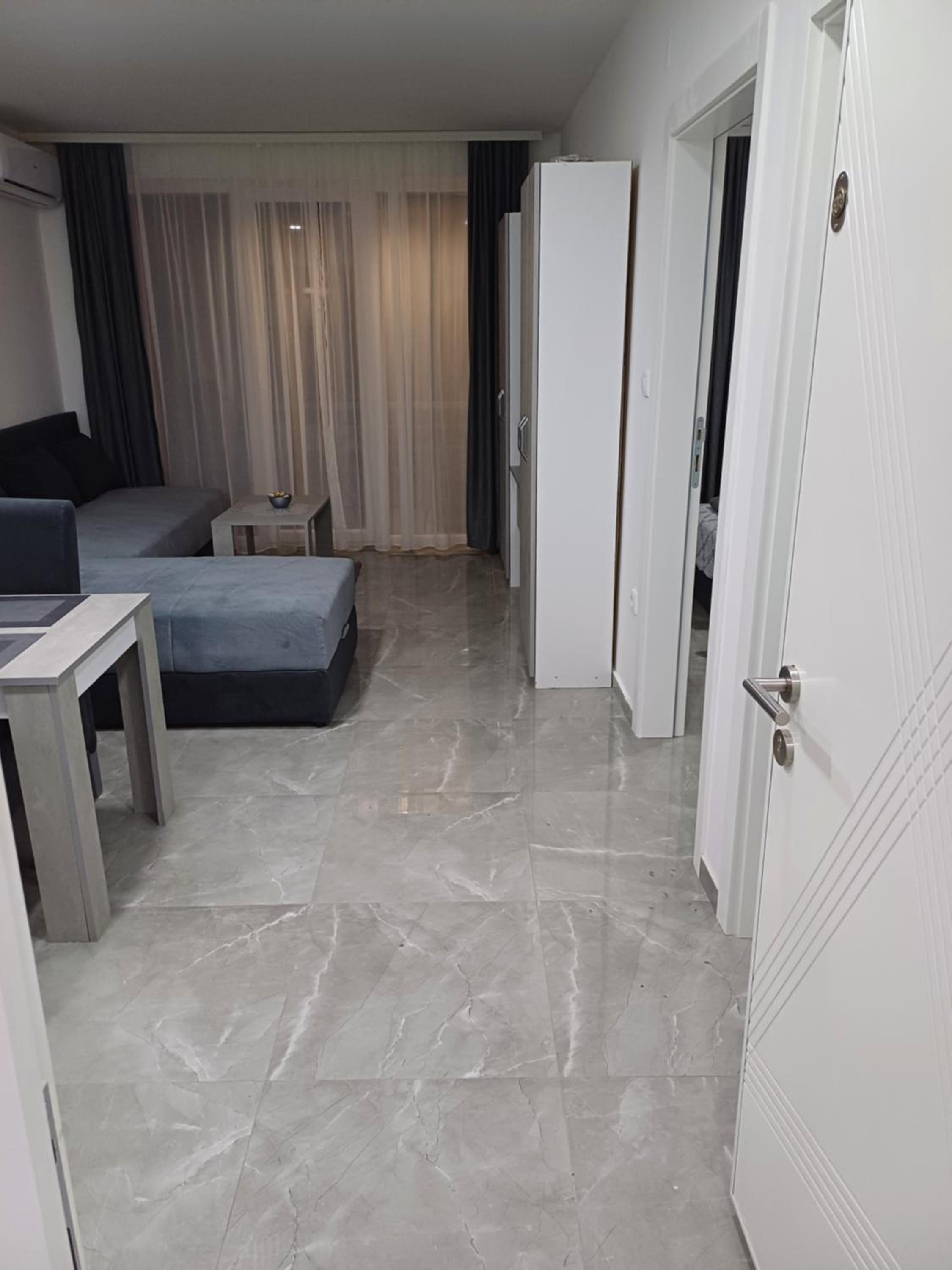 Apartment - Ground Floor photo 2