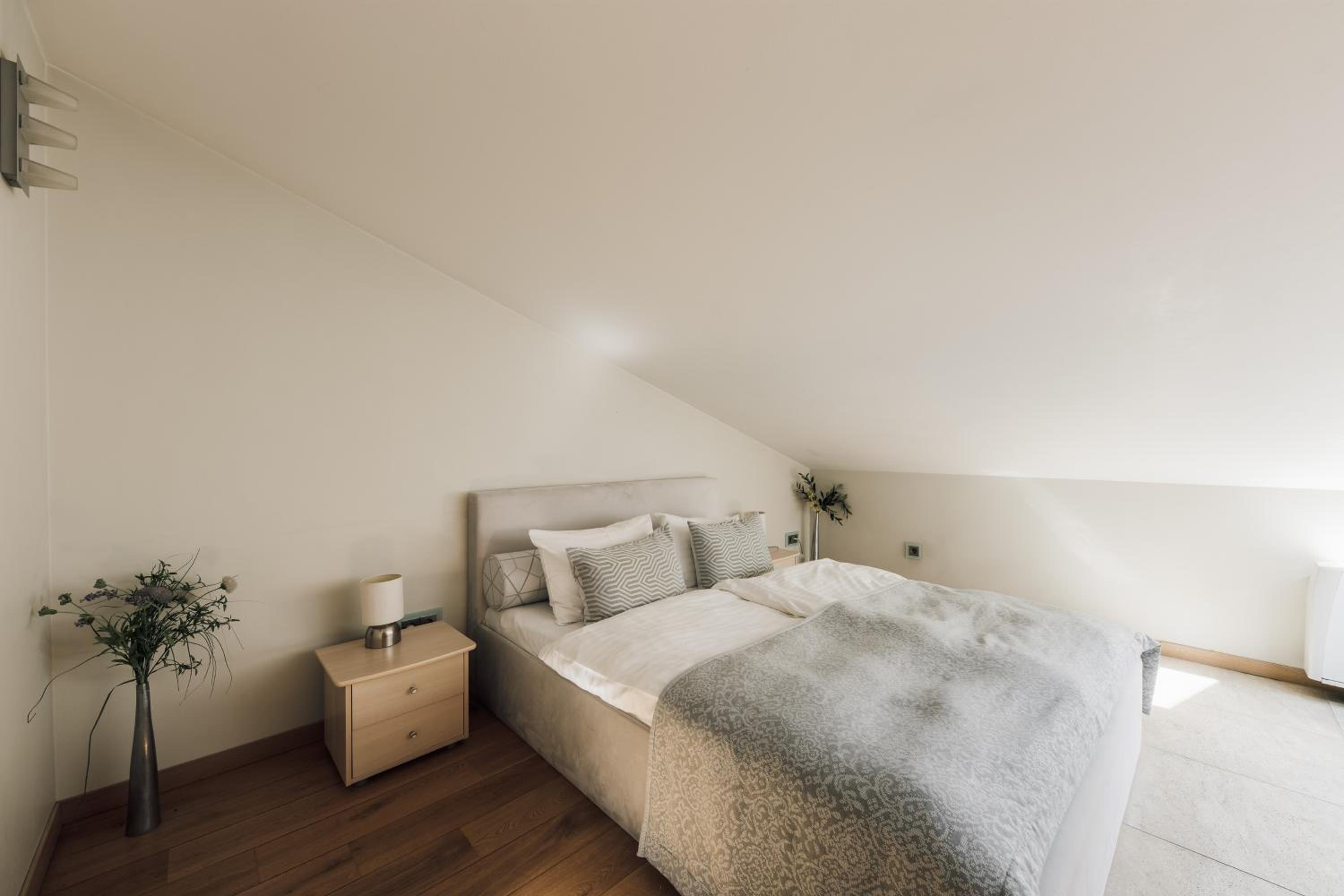 Mansard Double Room - Photo 6