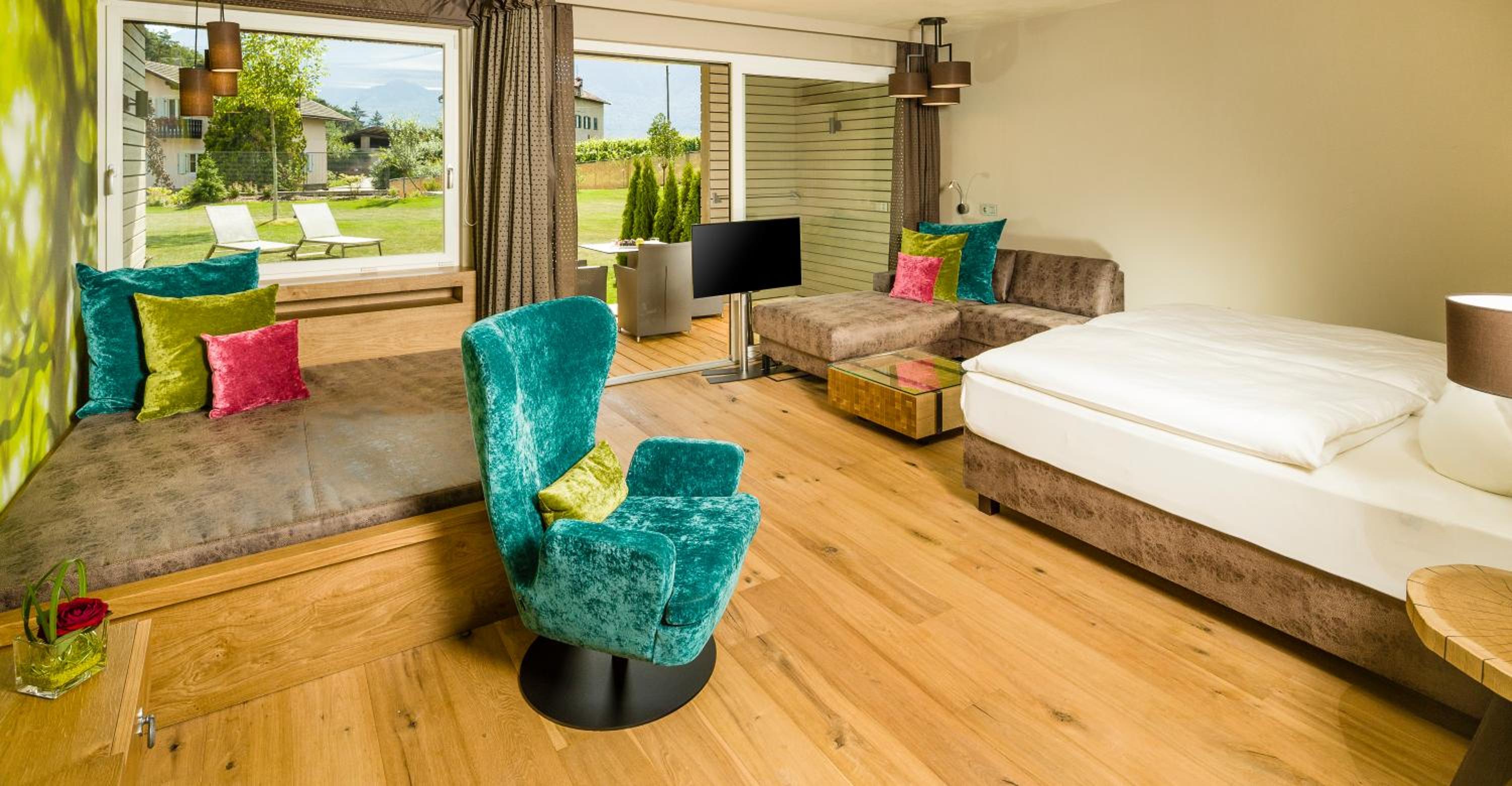 Royal Suite with Garden