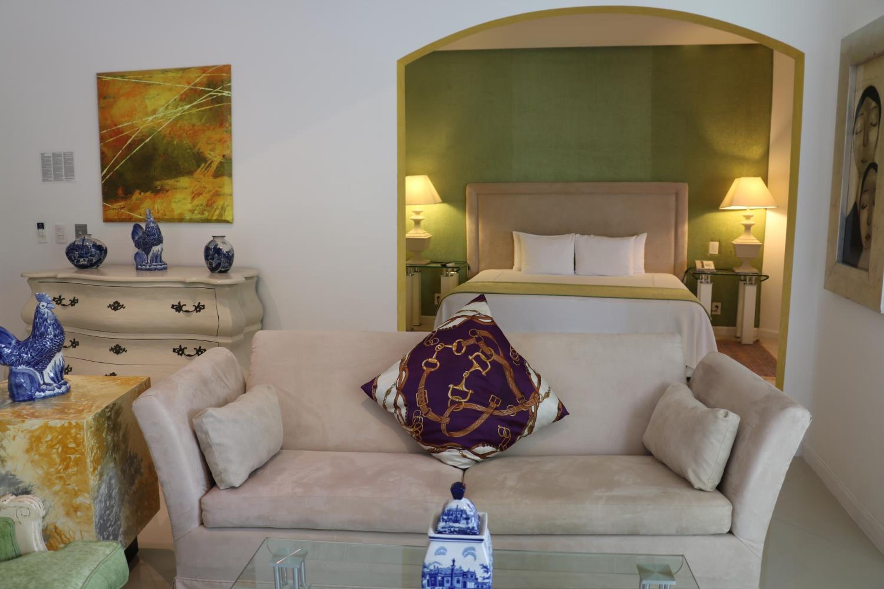 Governor Suite - Photo 5