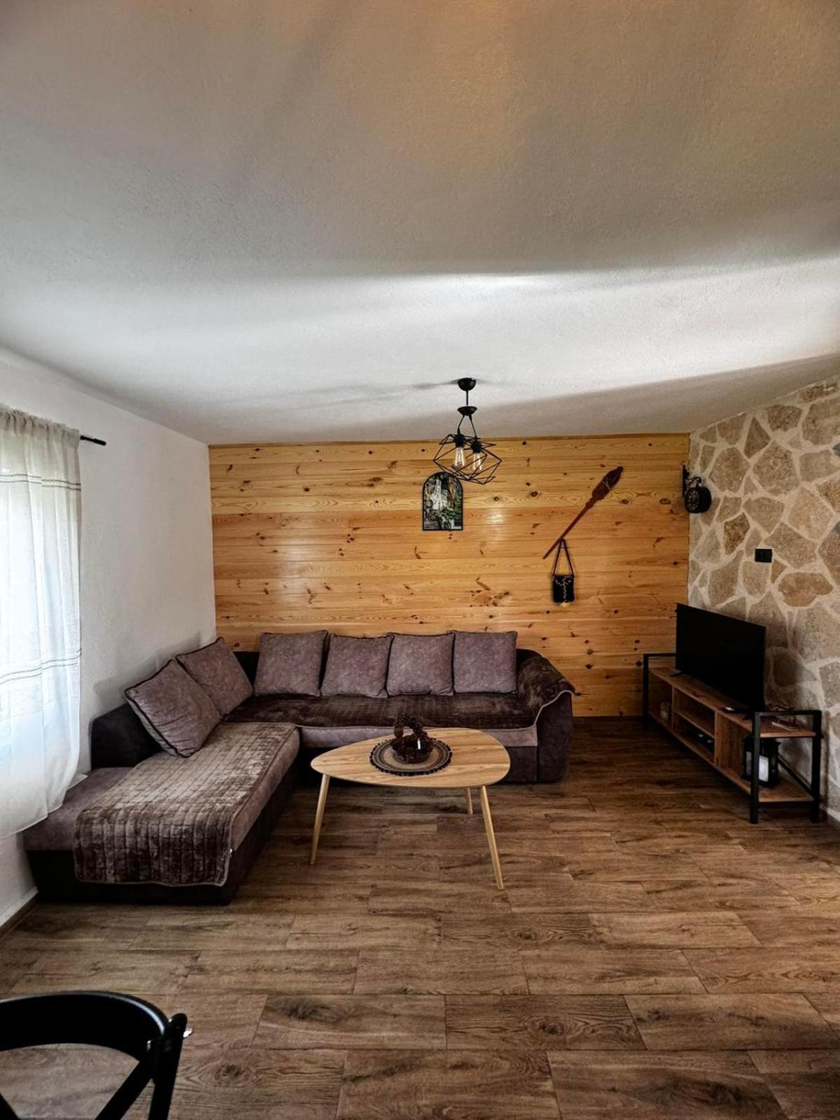 Four-Bedroom House photo 1