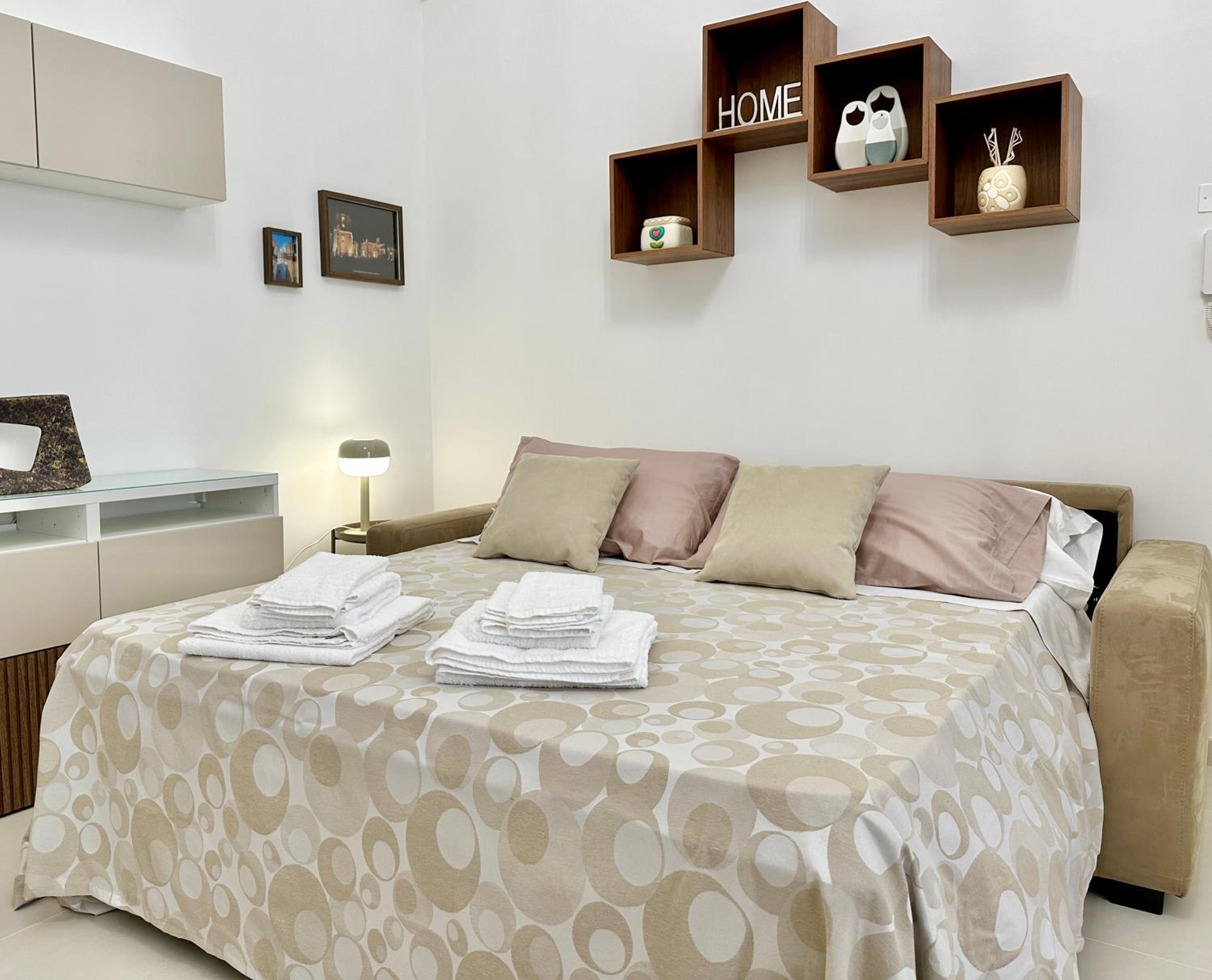 One-Bedroom House photo 3