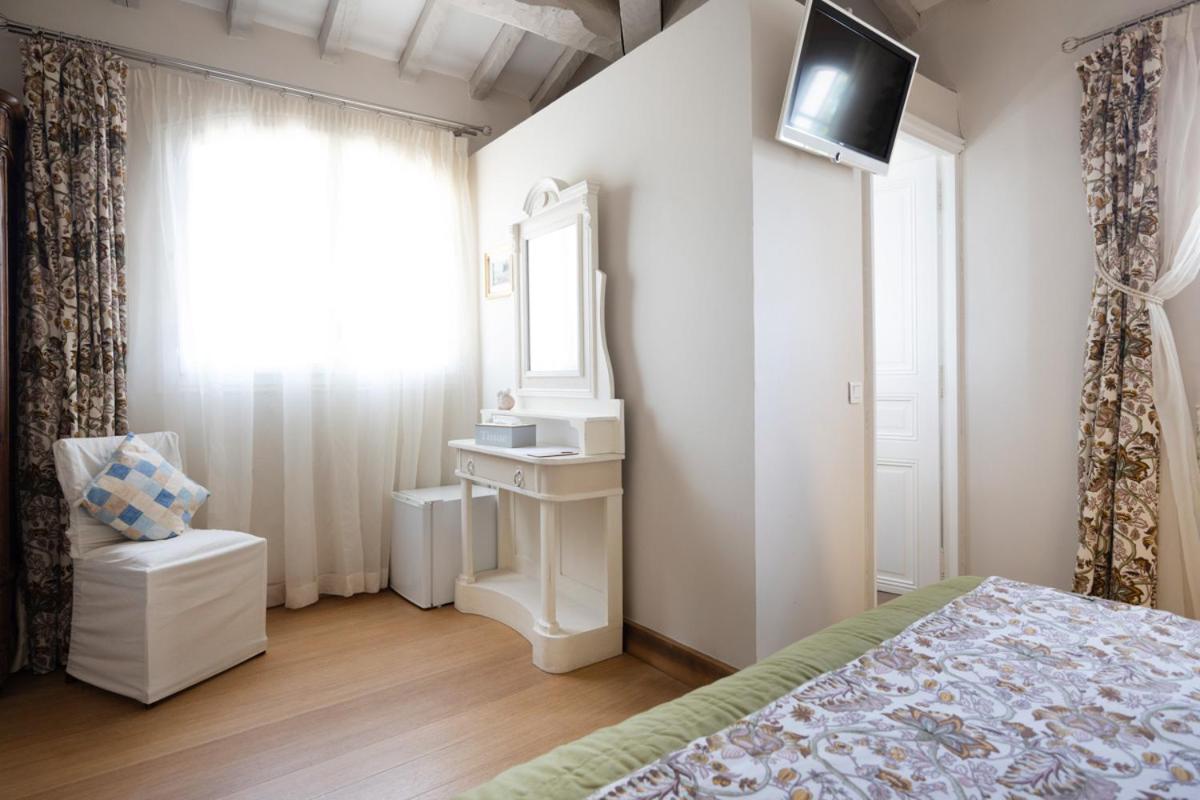 Superior Double Room photo 2