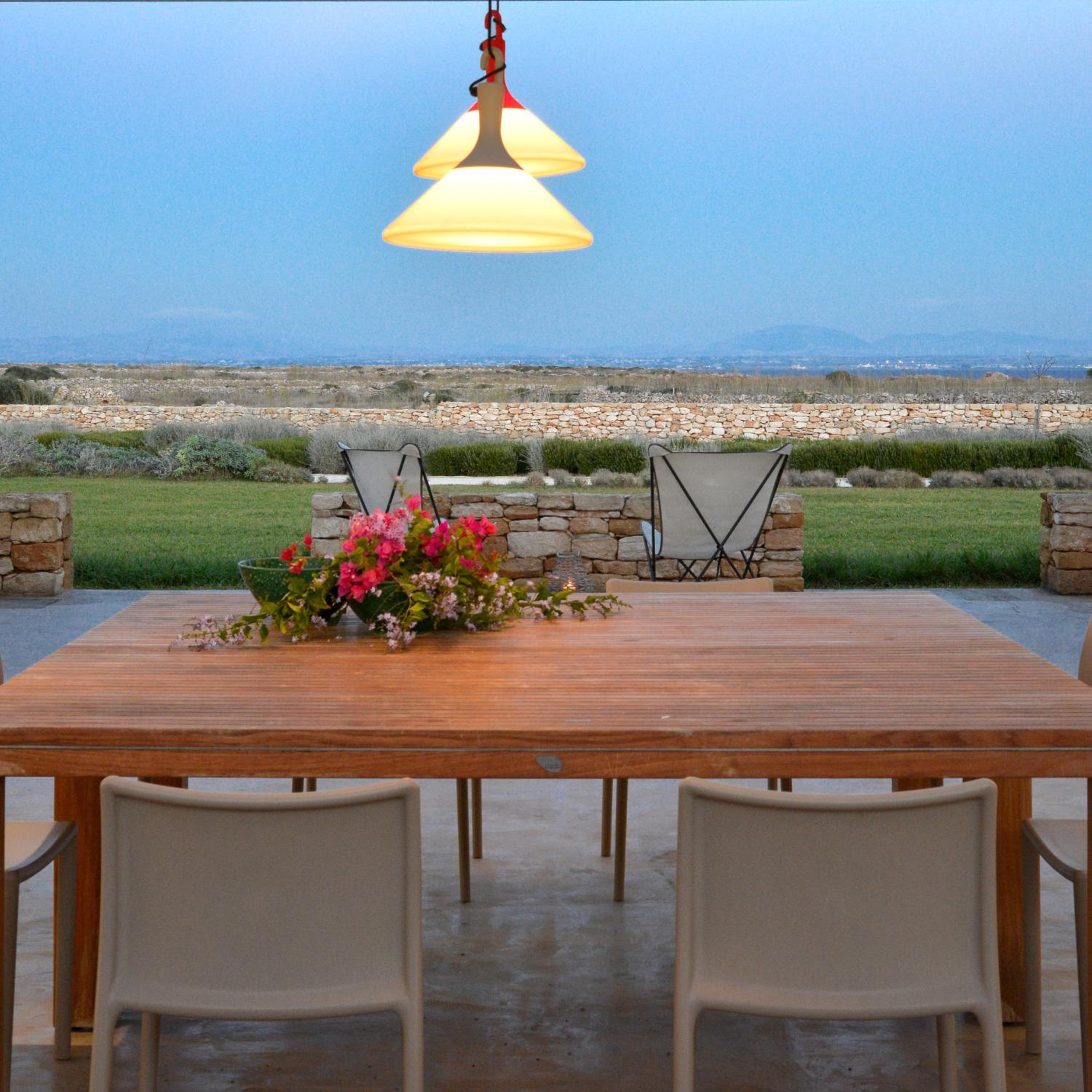 Two-Bedroom House with Patio photo 3