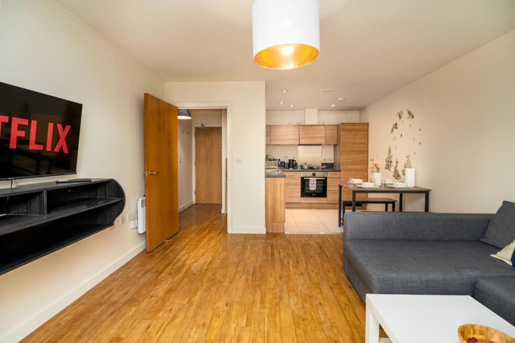 One-Bedroom Apartment With River View photo 3