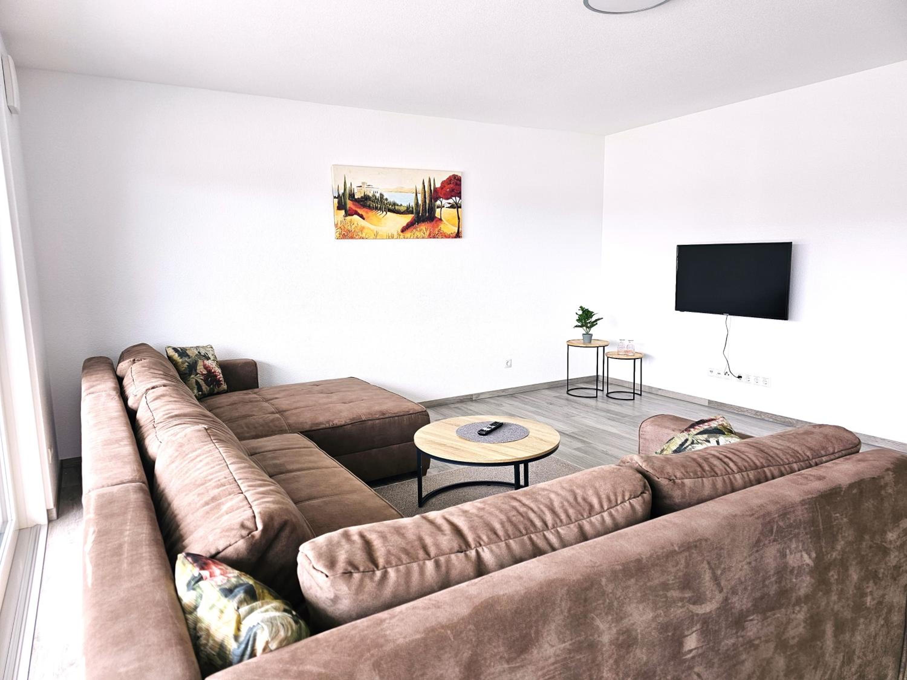 Two-Bedroom Apartment photo 3