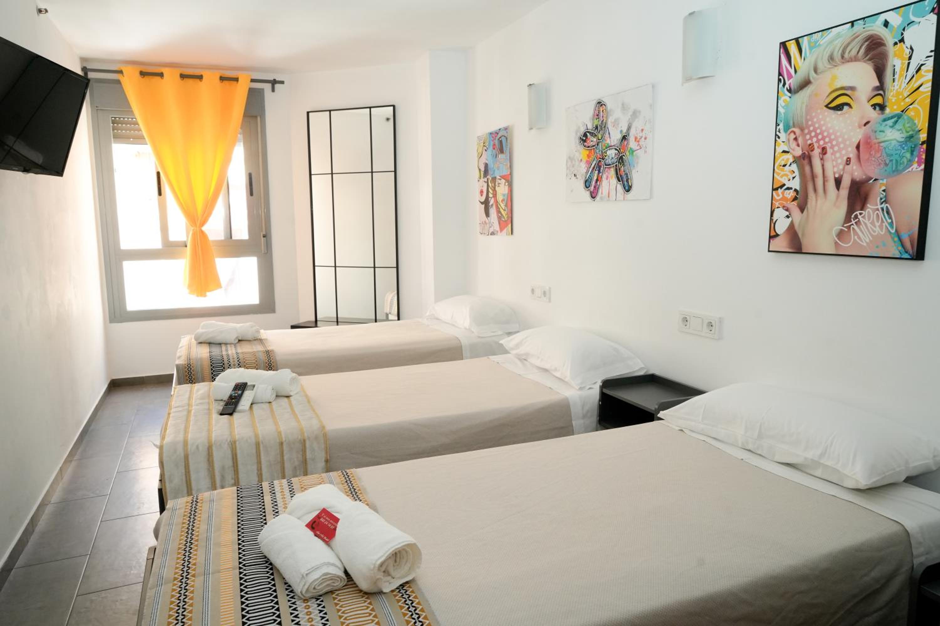 Triple Room with Private Bathroom