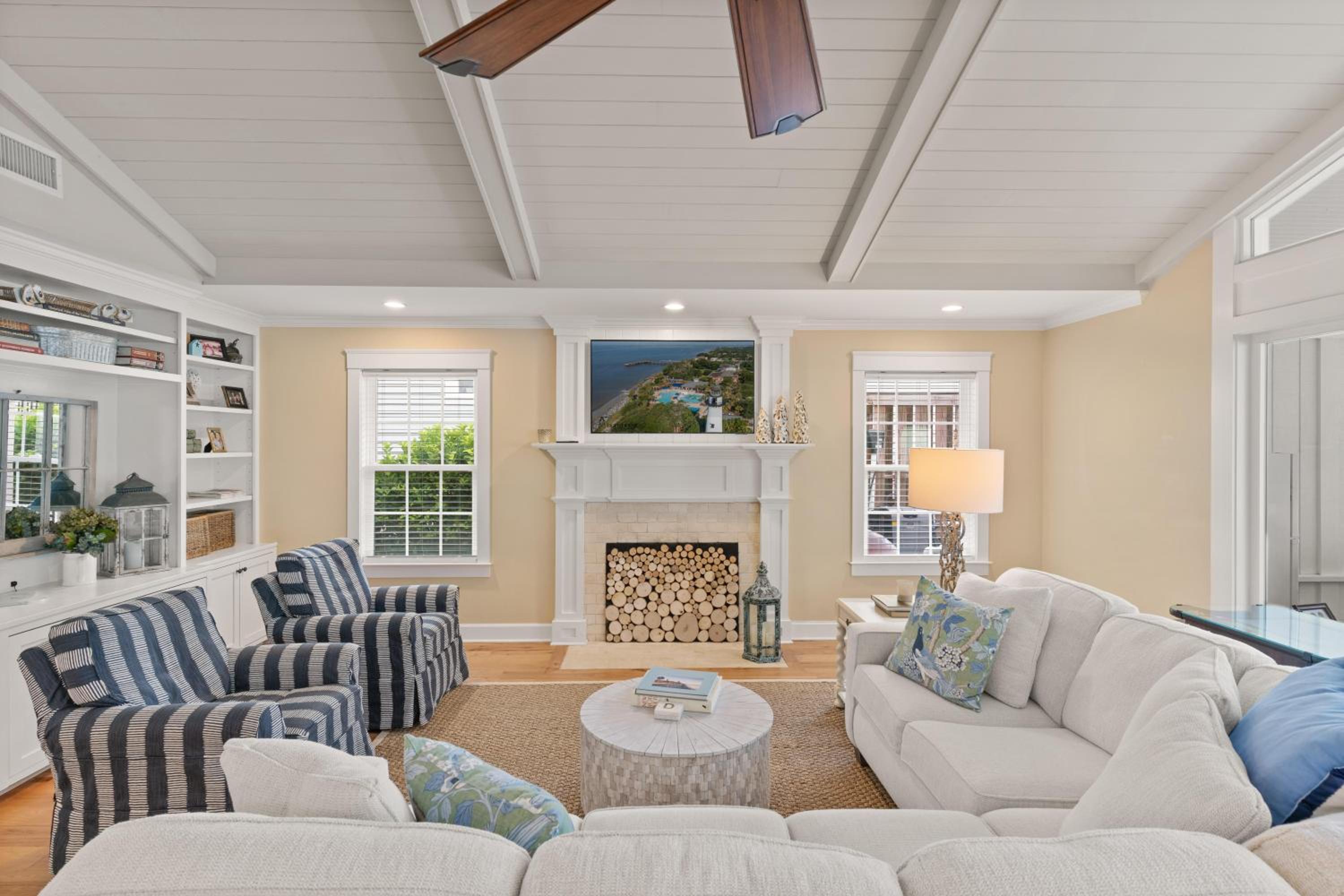Four-Bedroom Vacation Home photo 2