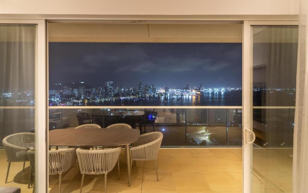 Three-Bedroom Apartment With Harbour View