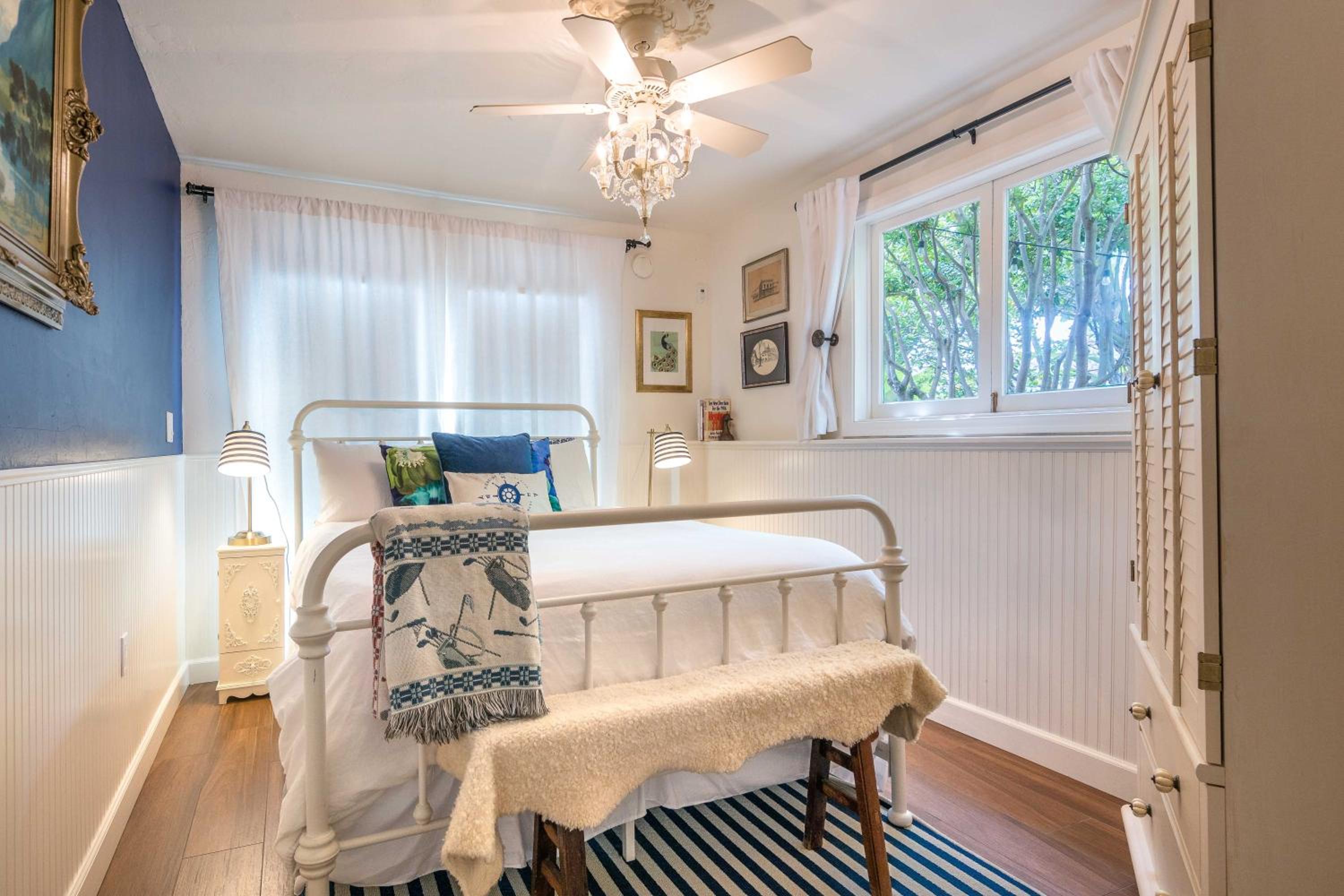 One-Bedroom Cottage