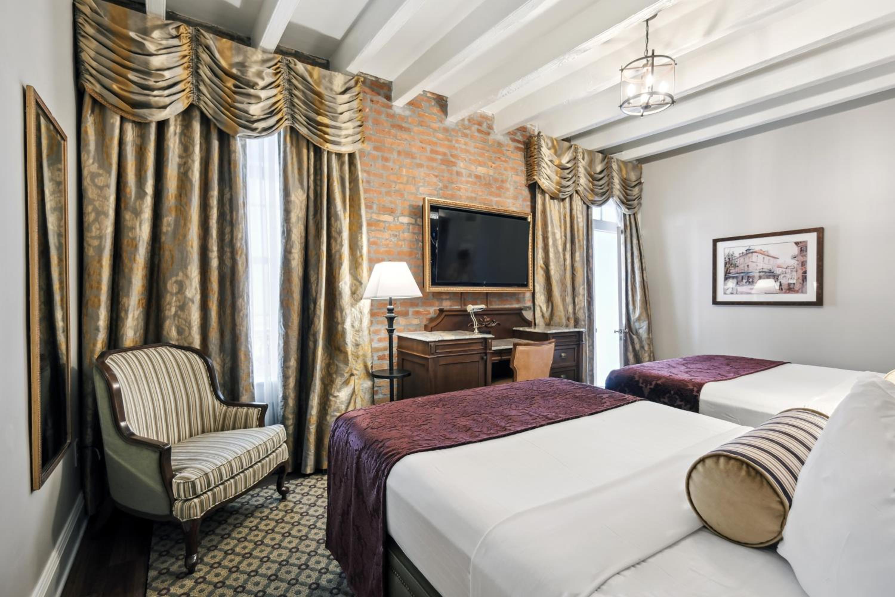  Deluxe Room with Two Queen Beds - Photo 2