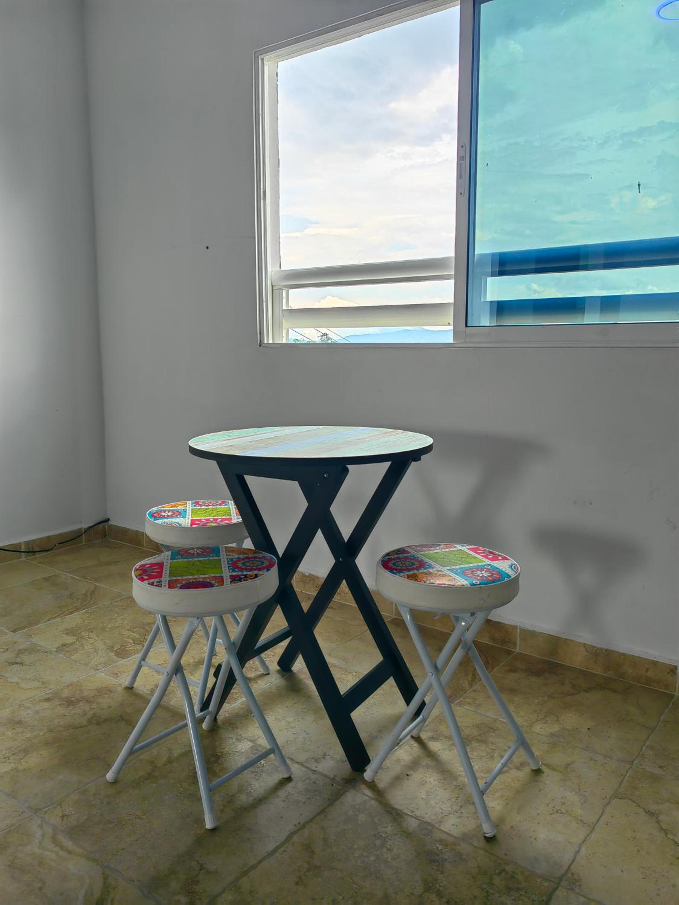 Apartment photo 2