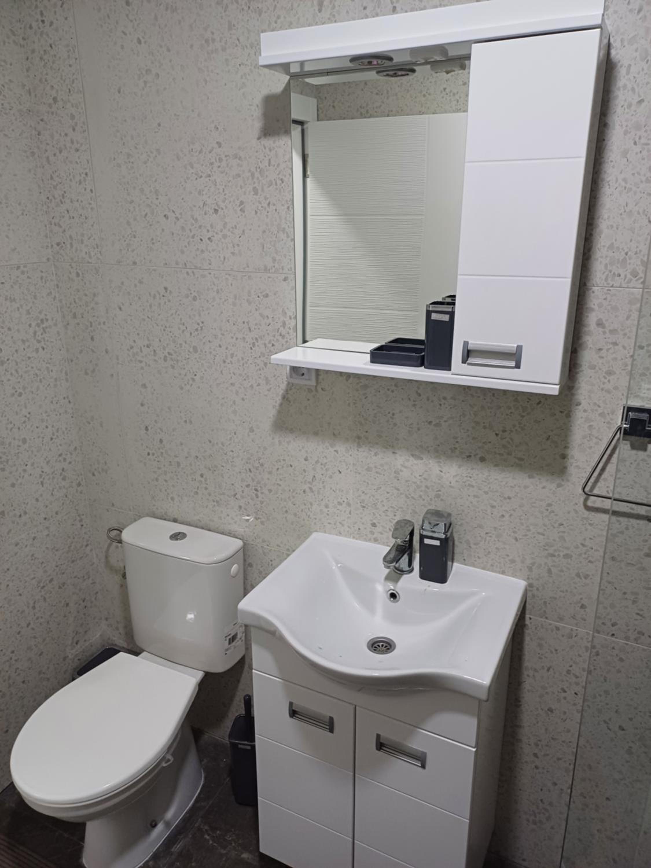Apartment - Ground Floor photo 2