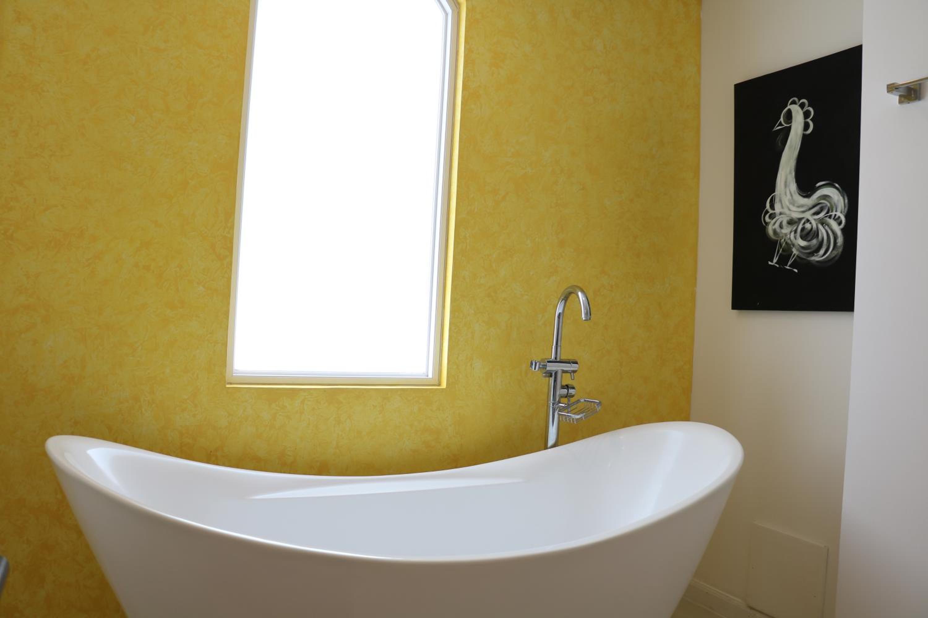 Governor Suite - Photo 6