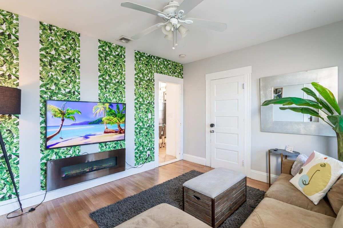 Apartment photo 1