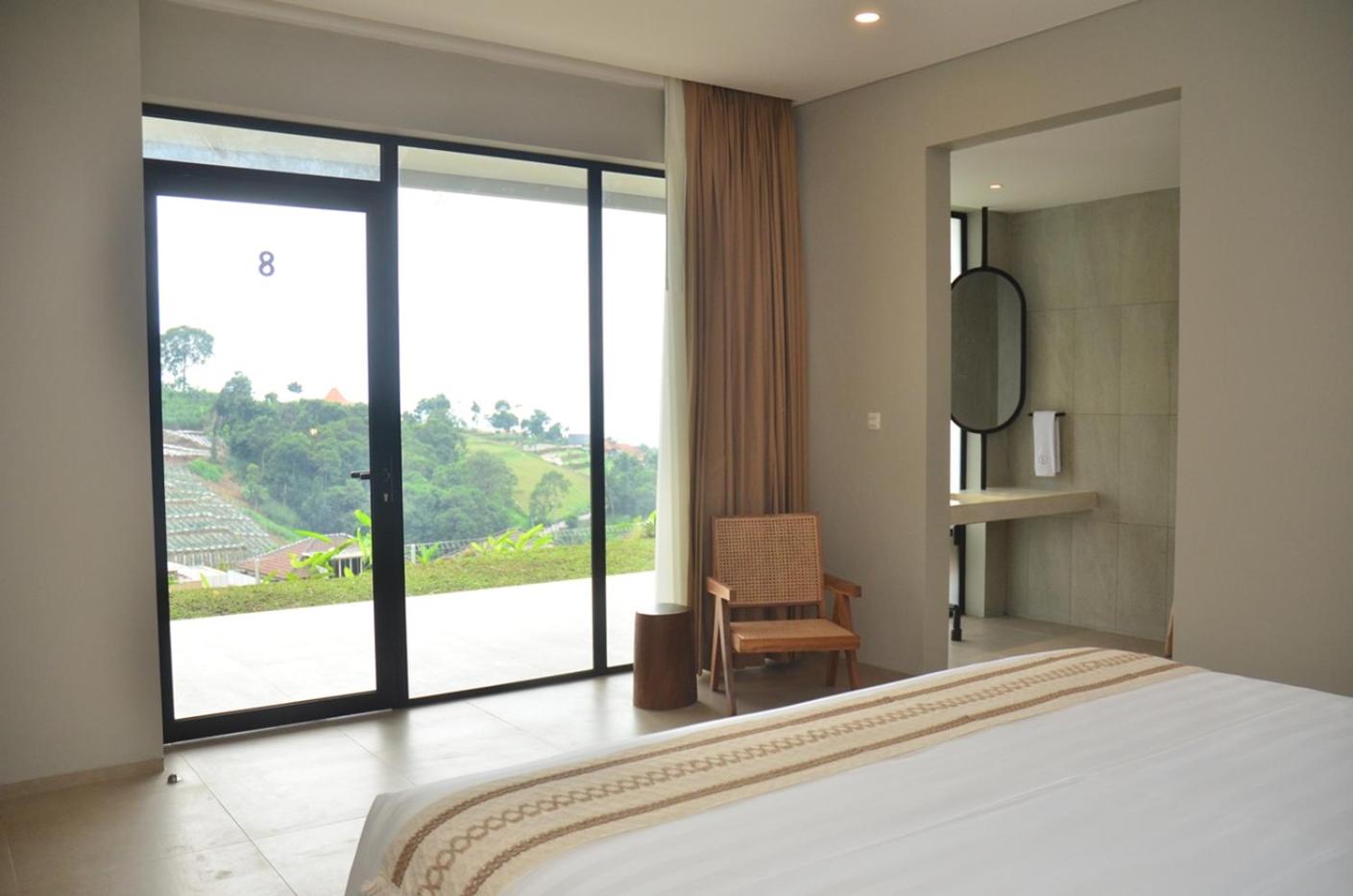Villa photo 1