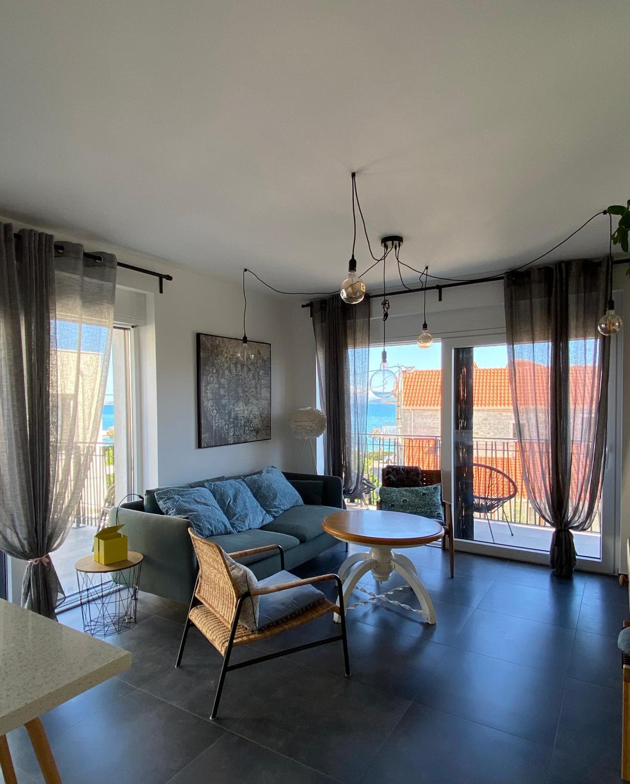 Apartment with Sea View