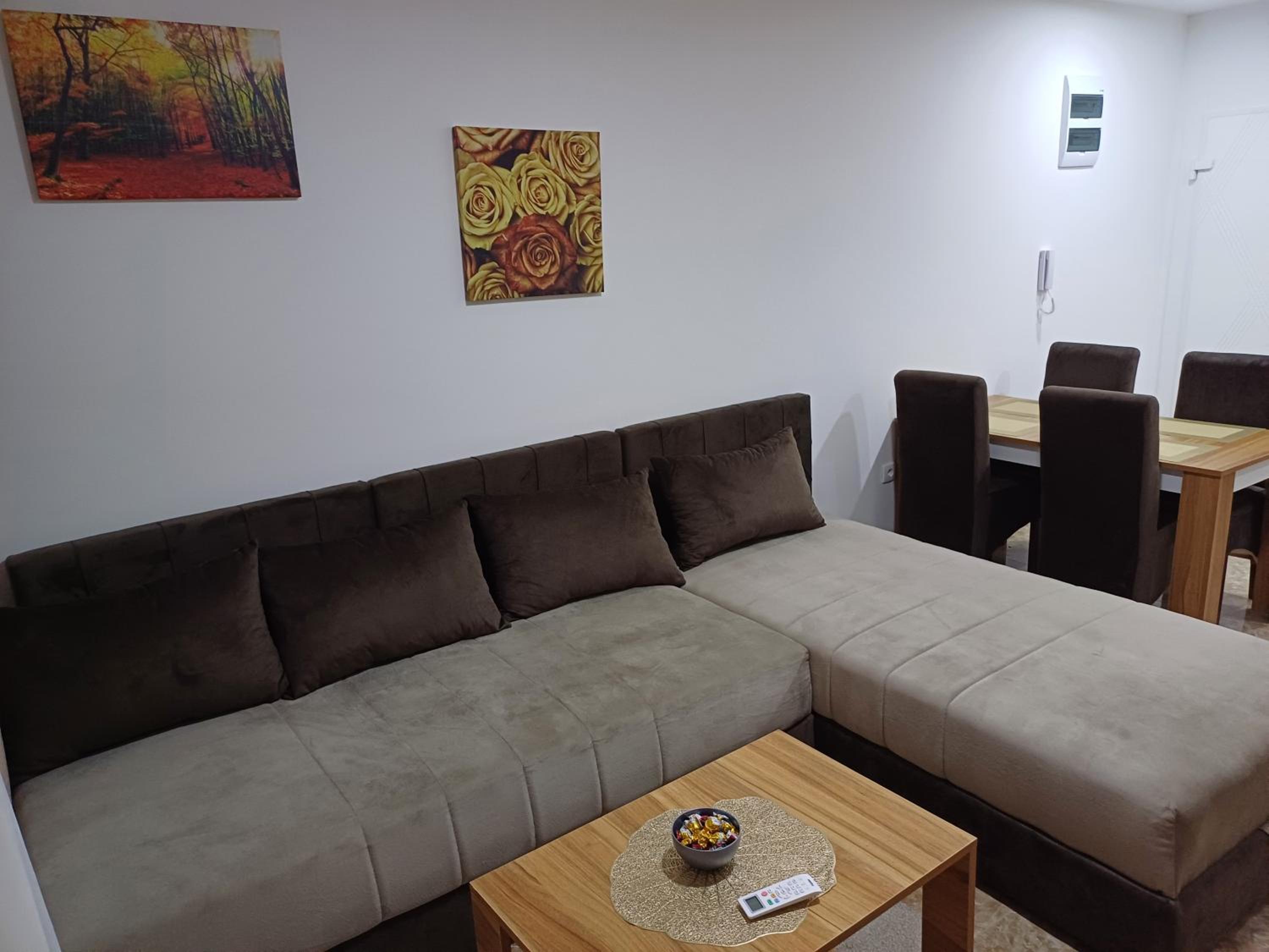 Apartment - Ground Floor photo 3