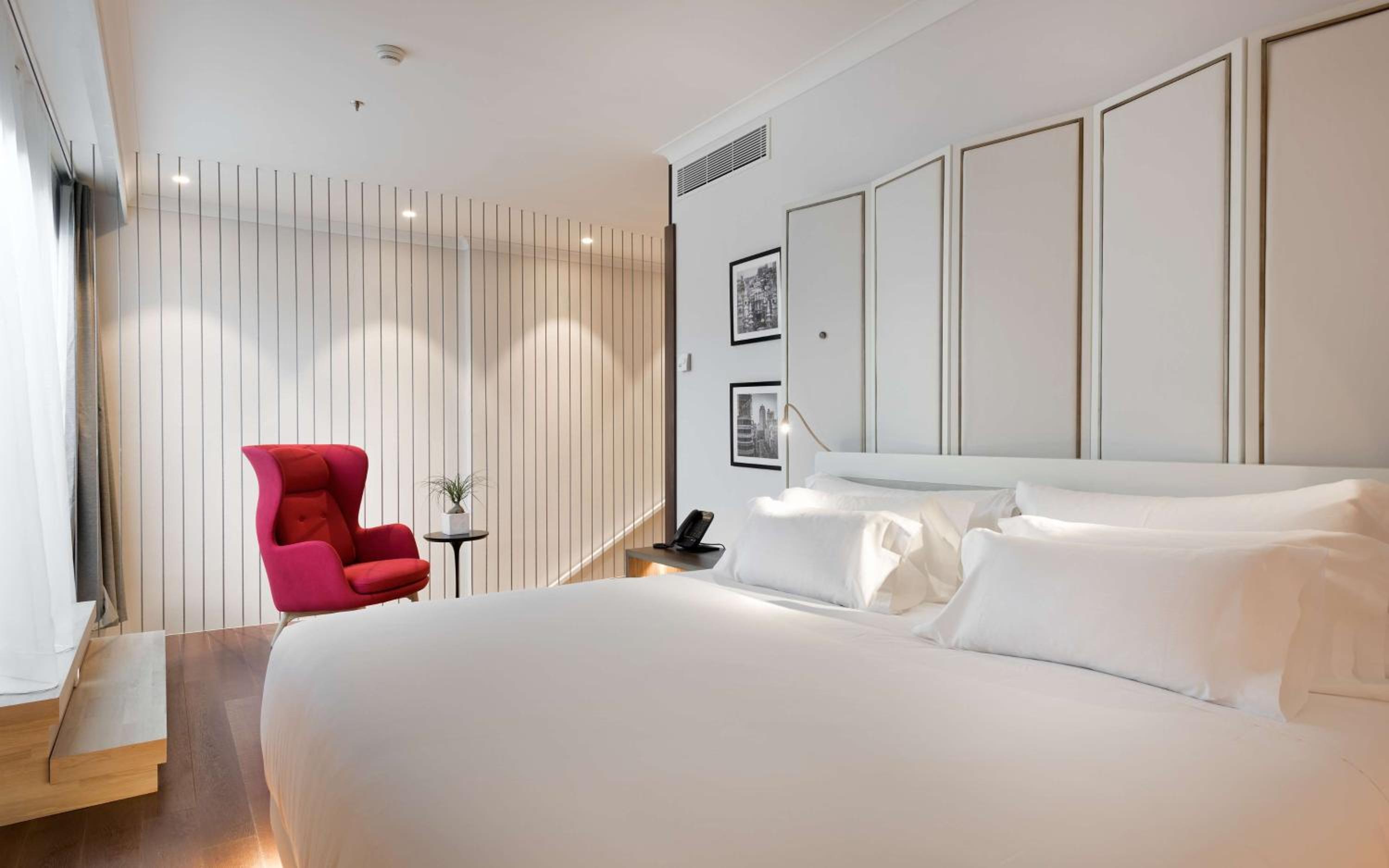 Junior Suite with View and Terrace - VIP Level Lounge Access