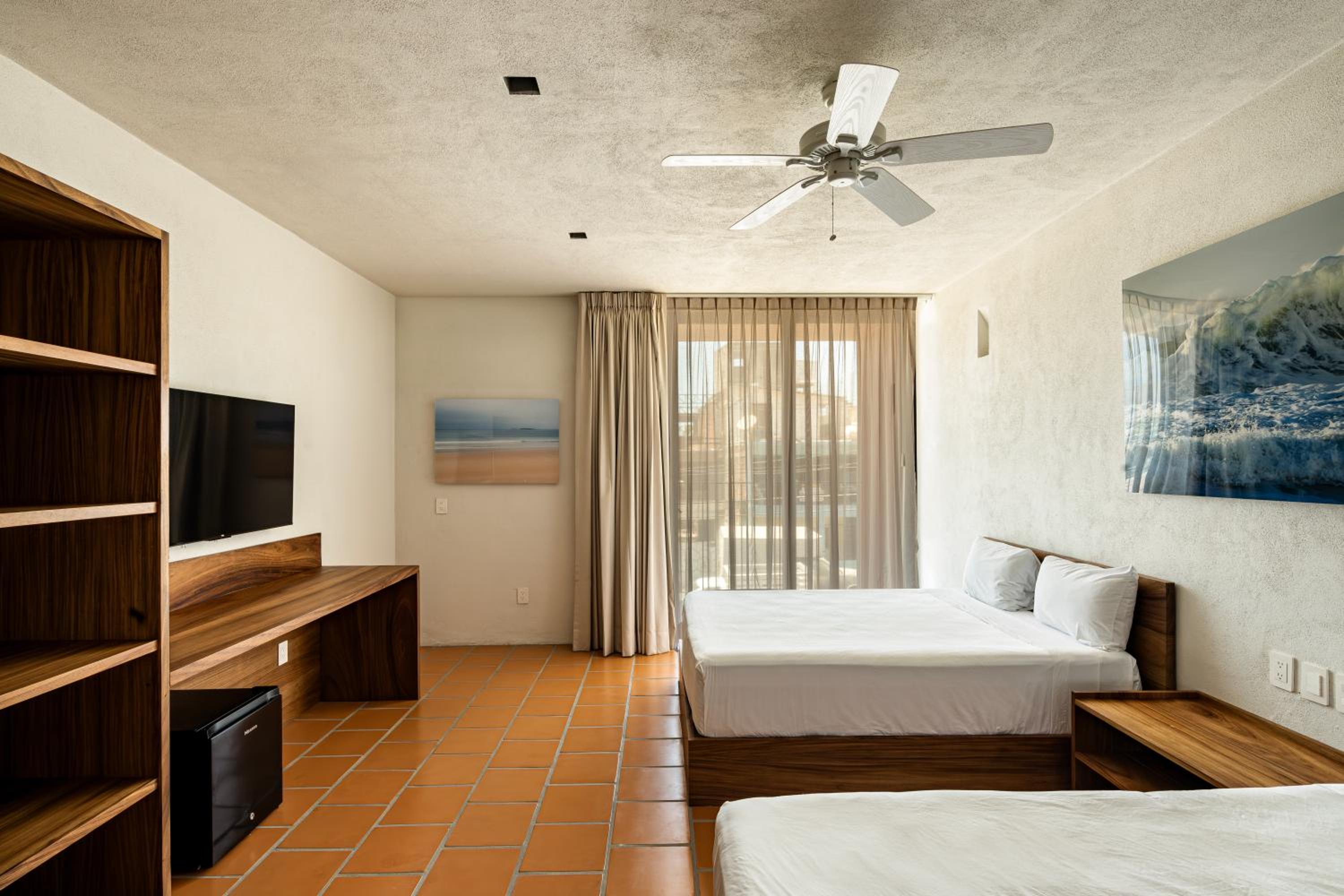 Junior Suite with Balcony photo 3