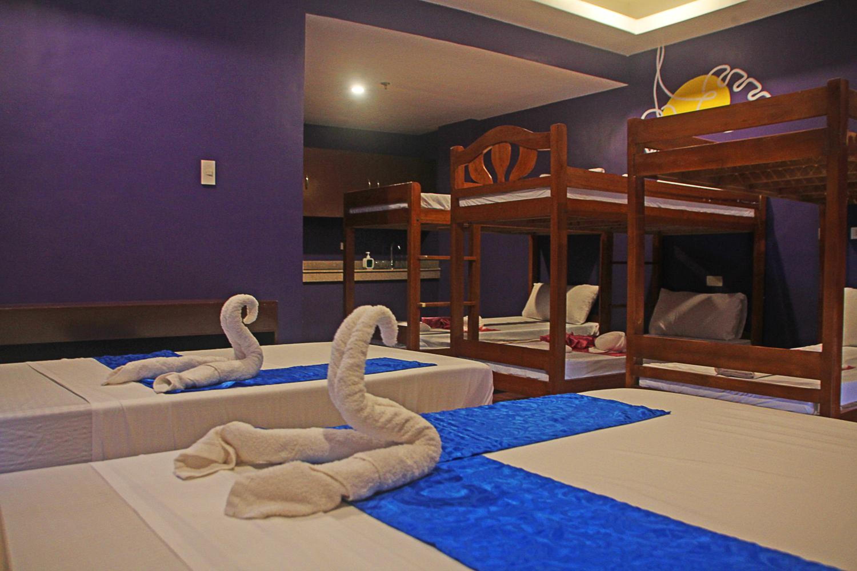 Mixed Dormitory Room photo 1
