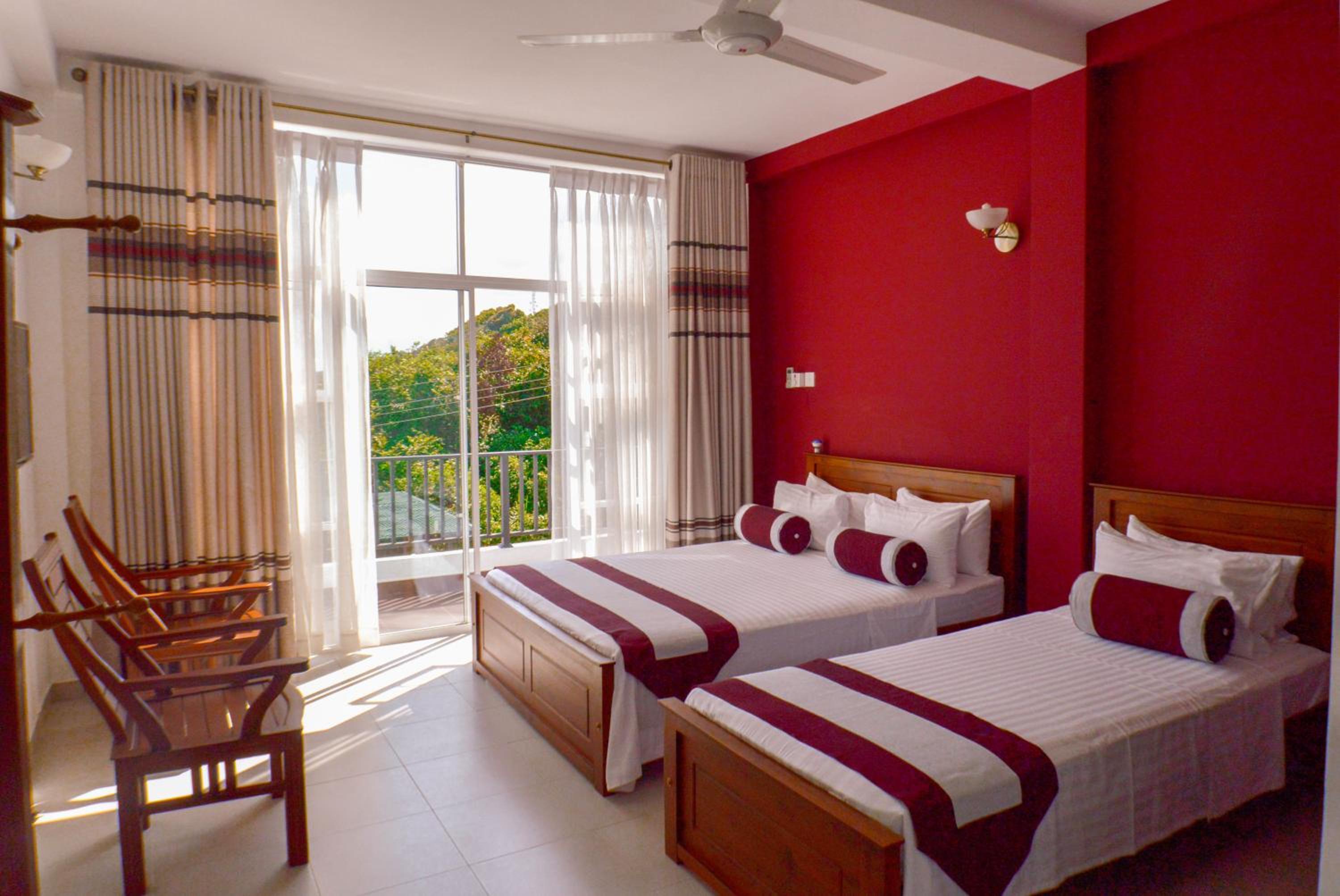 Deluxe Triple Room with Sea View photo 1