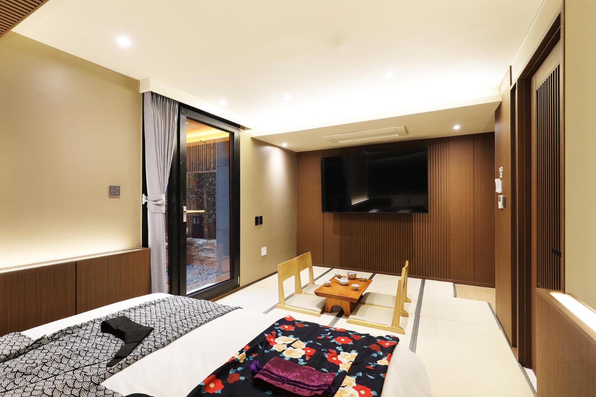 Ryokan Style Room 1