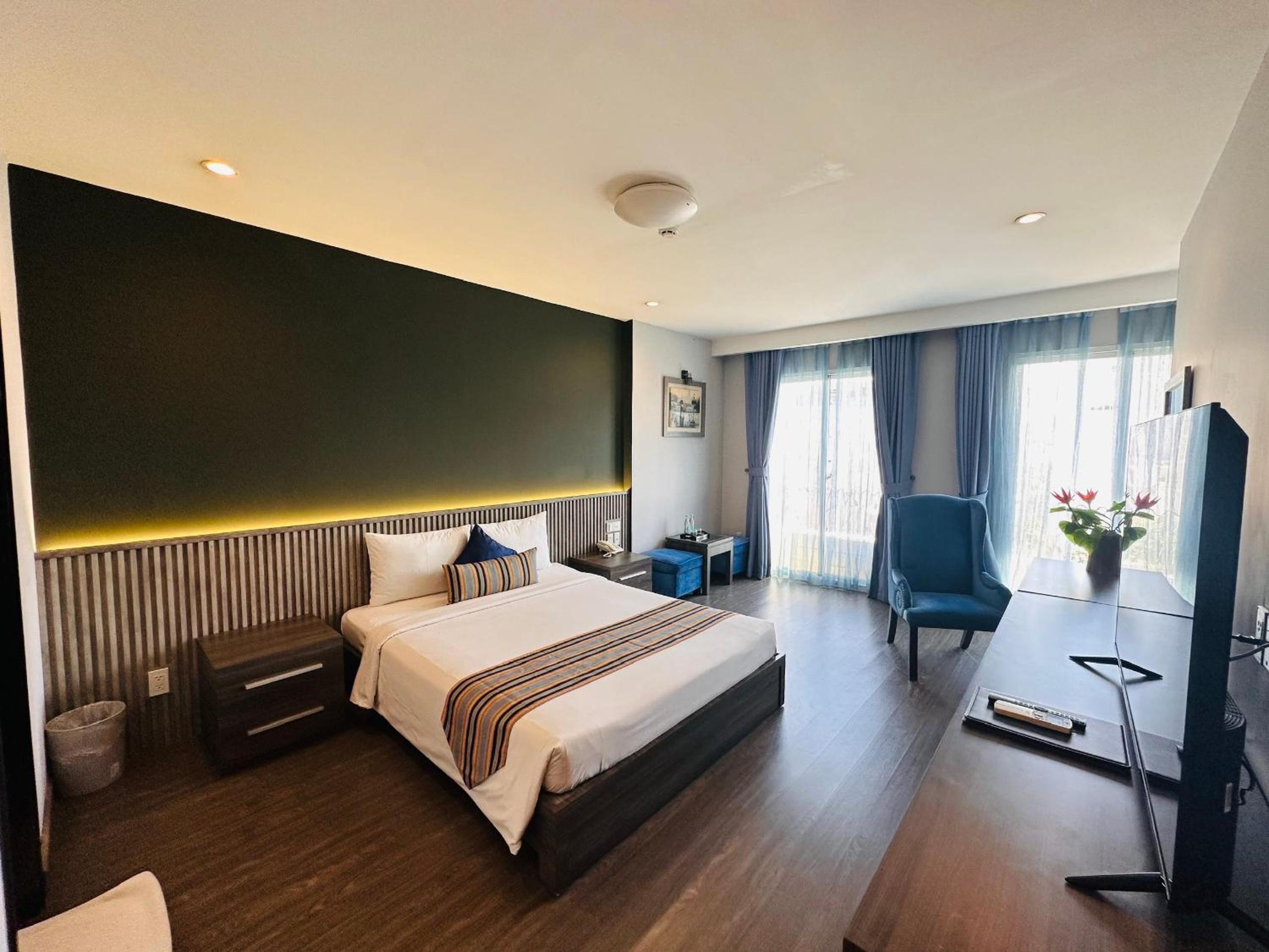 Premium Deluxe Room
