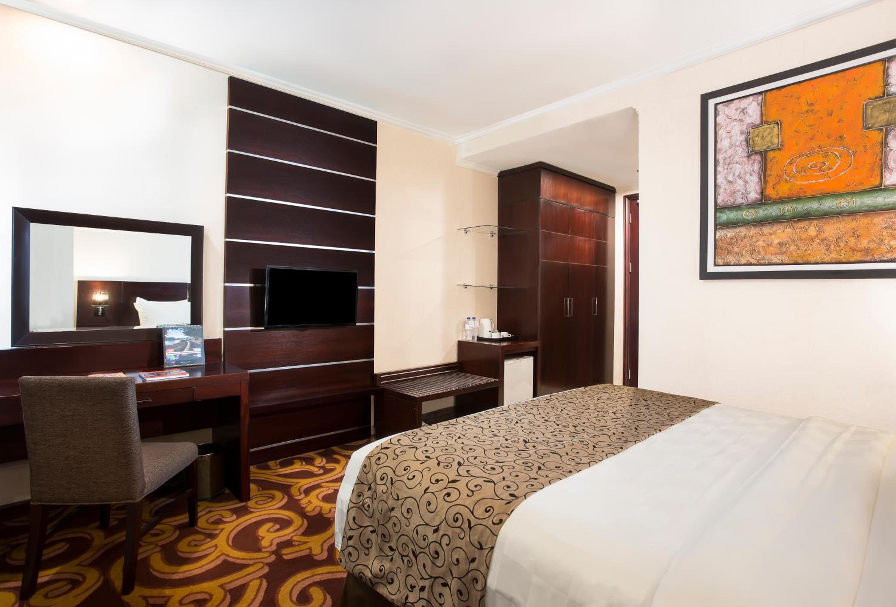 Superior Queen Room - Photo 8