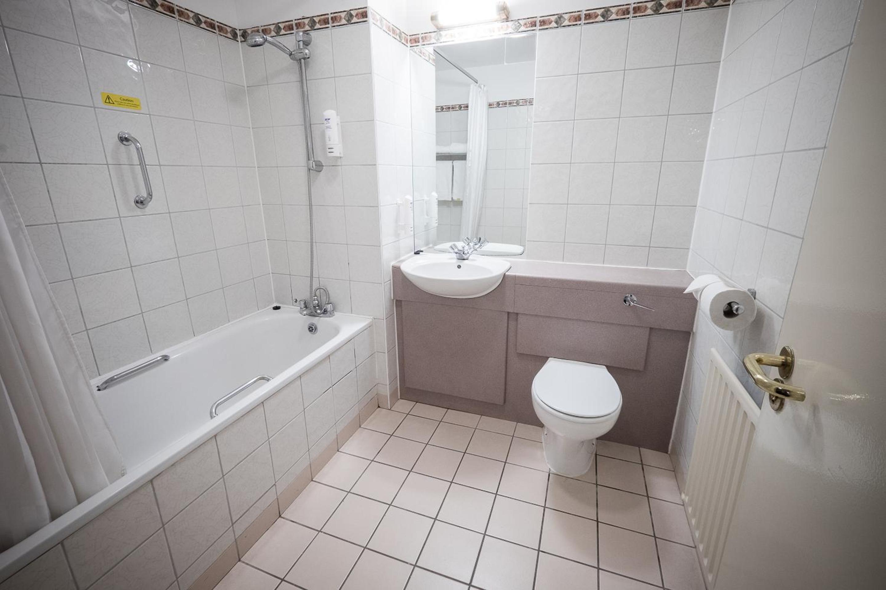 Travelodge Dublin City Rathmines — photo 18