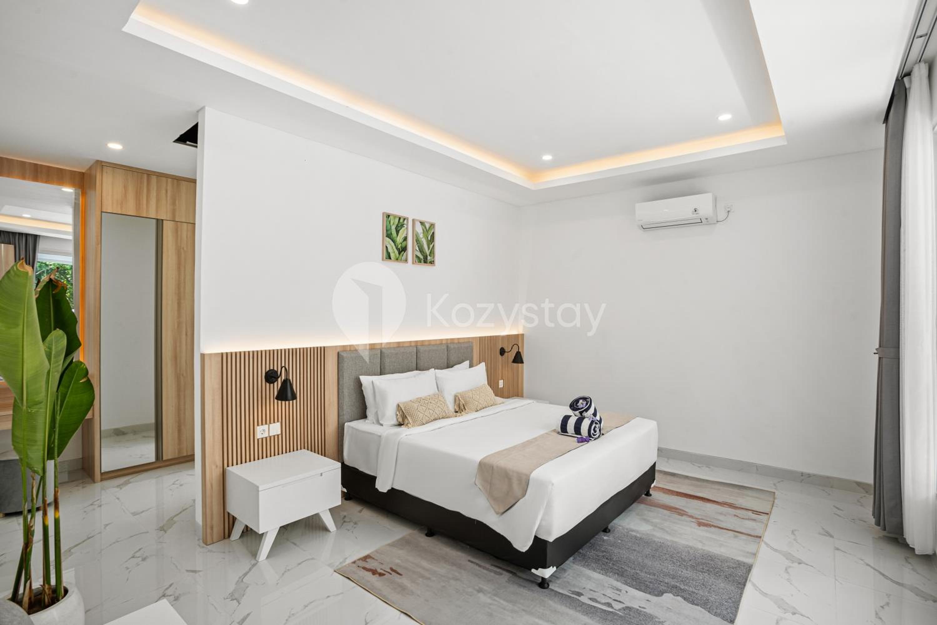 Three-Bedroom Villa photo 3