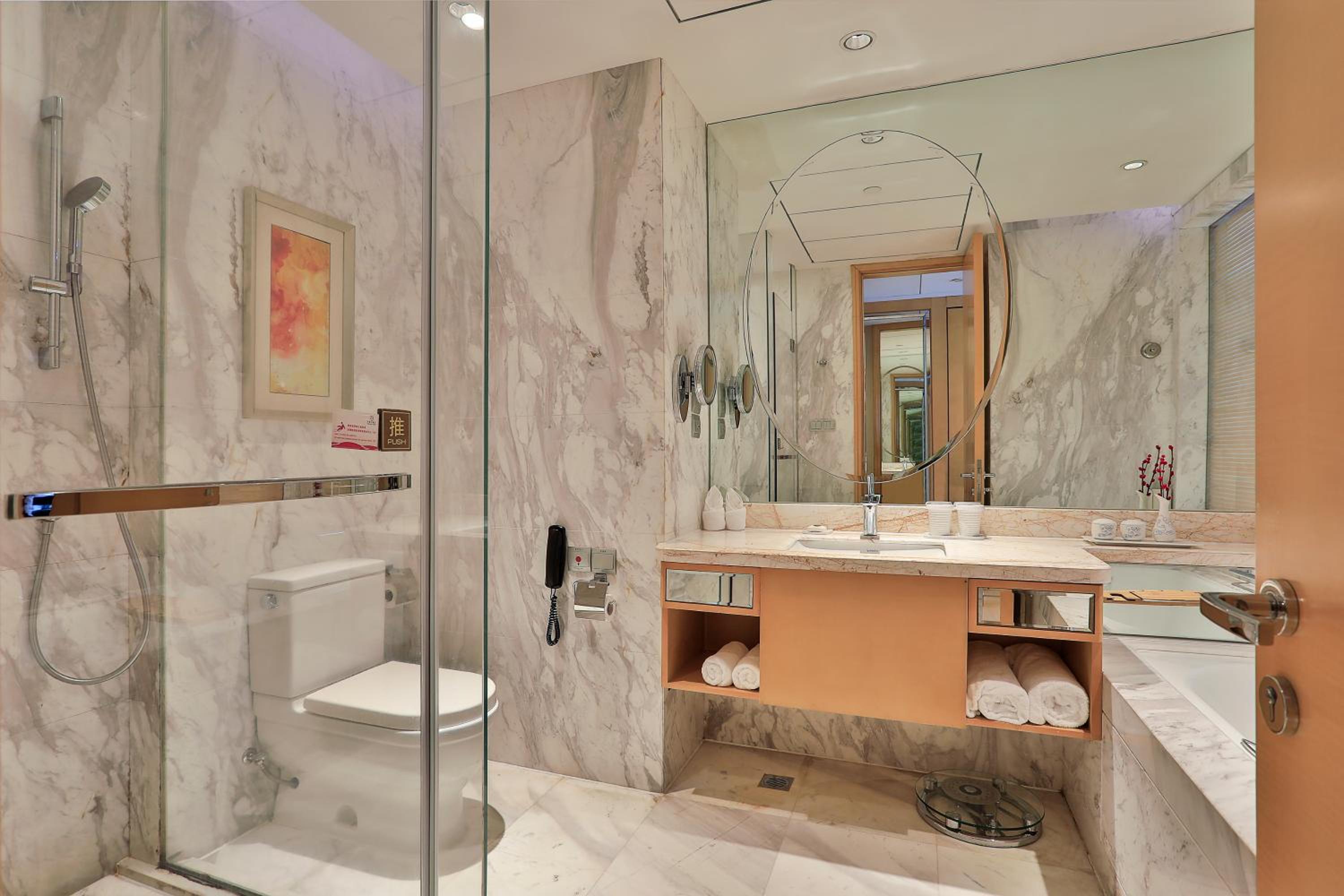 Superior Twin Room photo 3