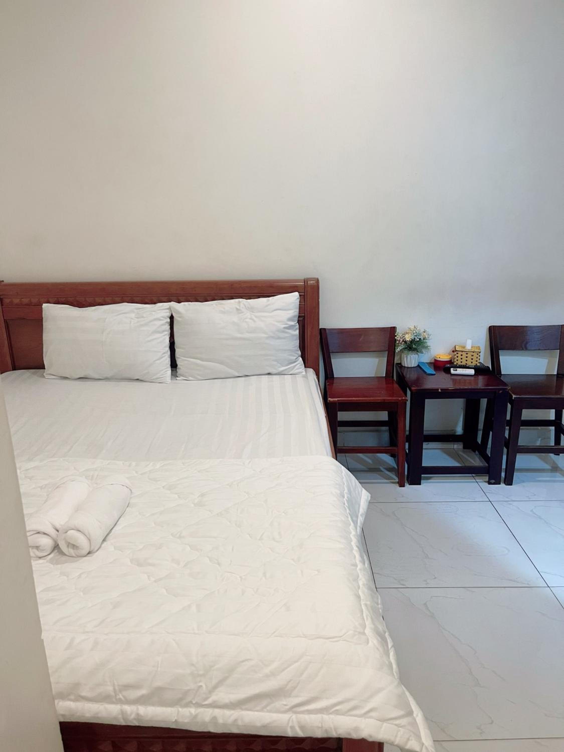 Double Room - Photo 7