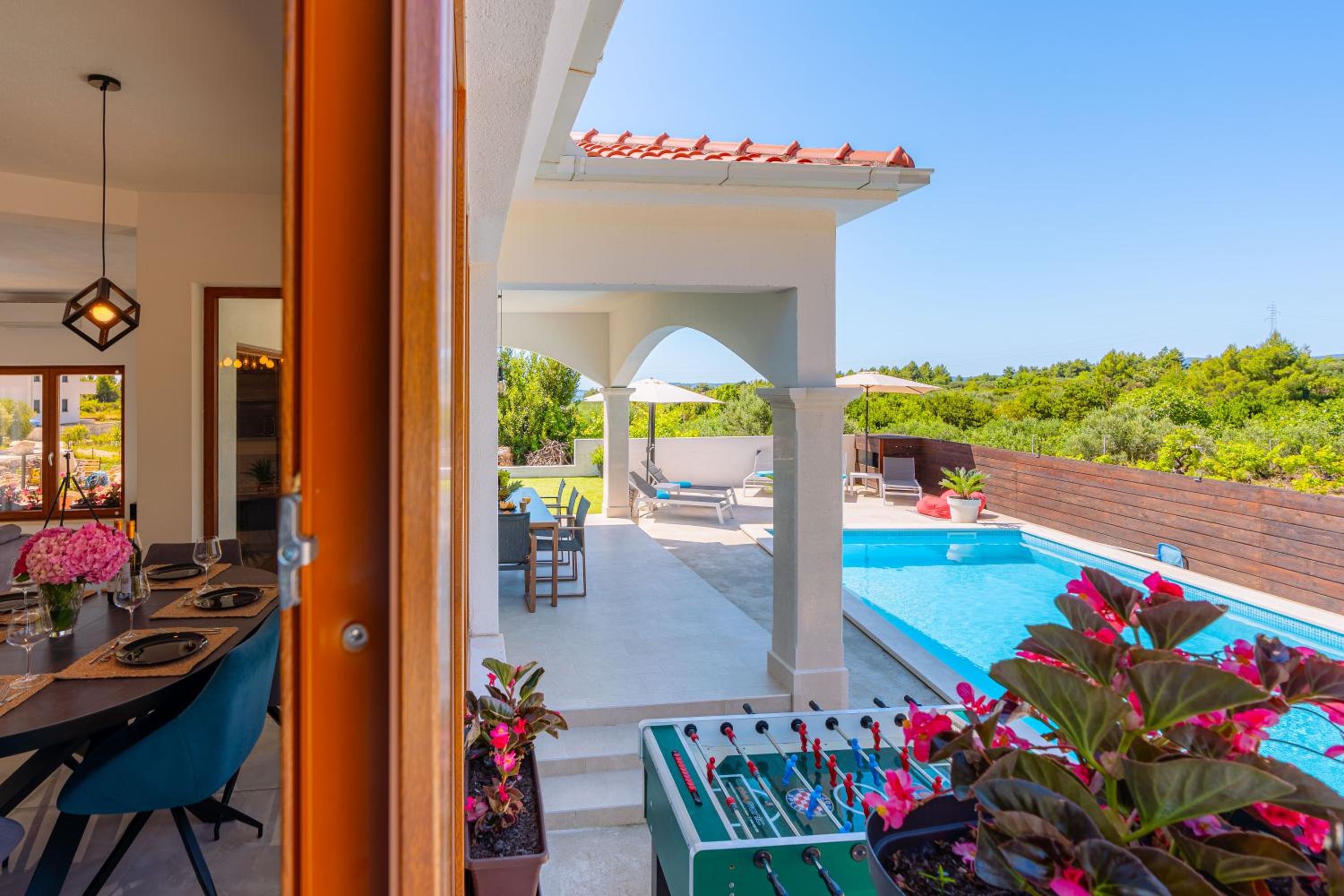 Three-Bedroom Villa photo 2