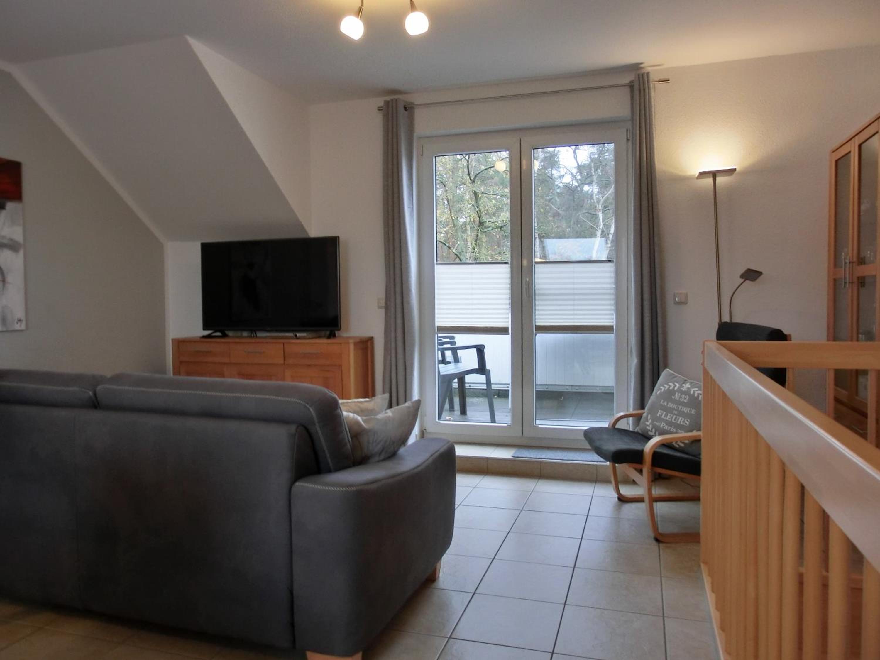 Apartment with Balcony photo 1