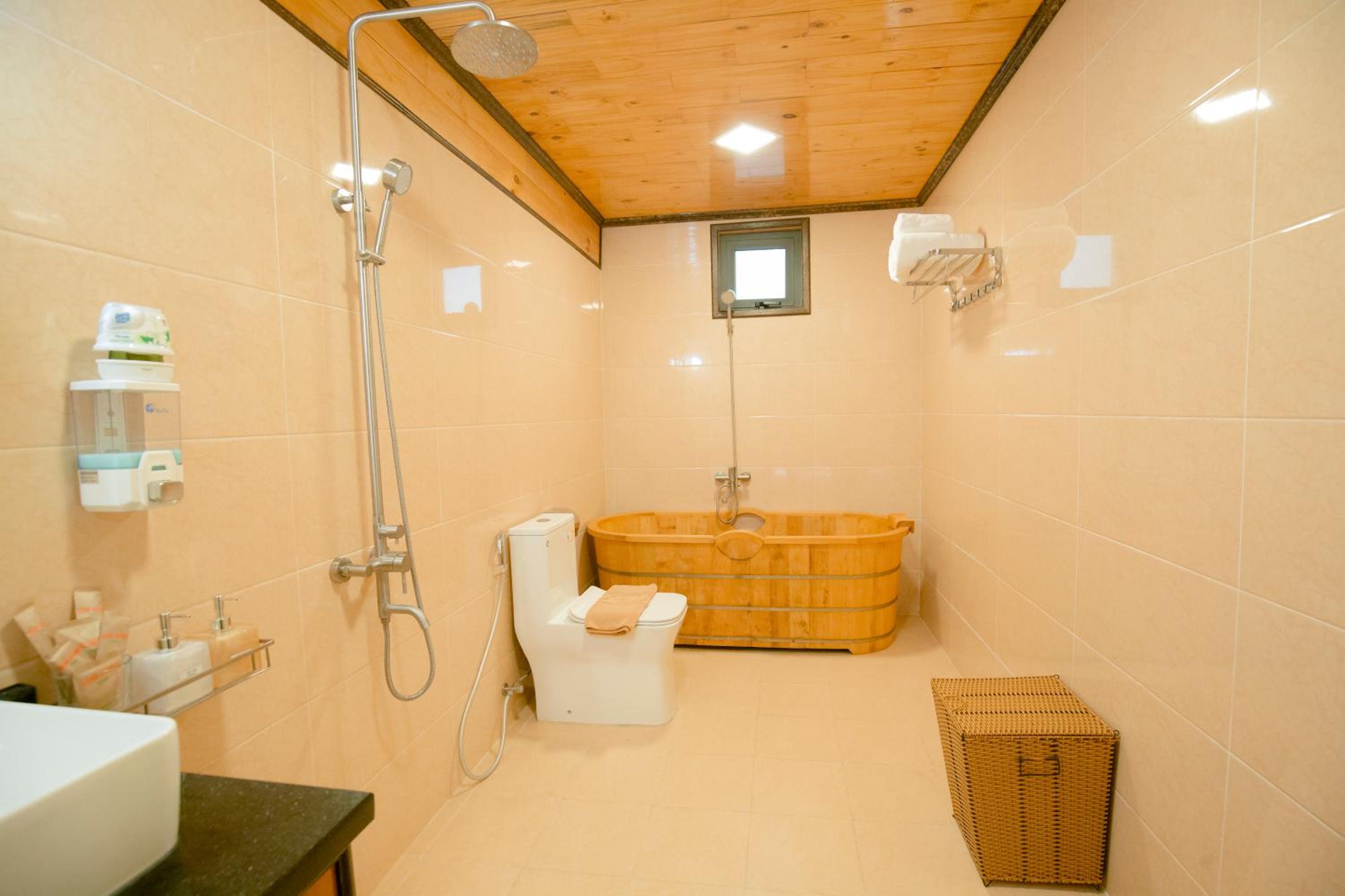 One-Bedroom Bungalow photo 2